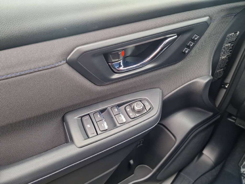 SUBARU Forester Station 2.0i e-Boxer Swiss Plus-image-13
