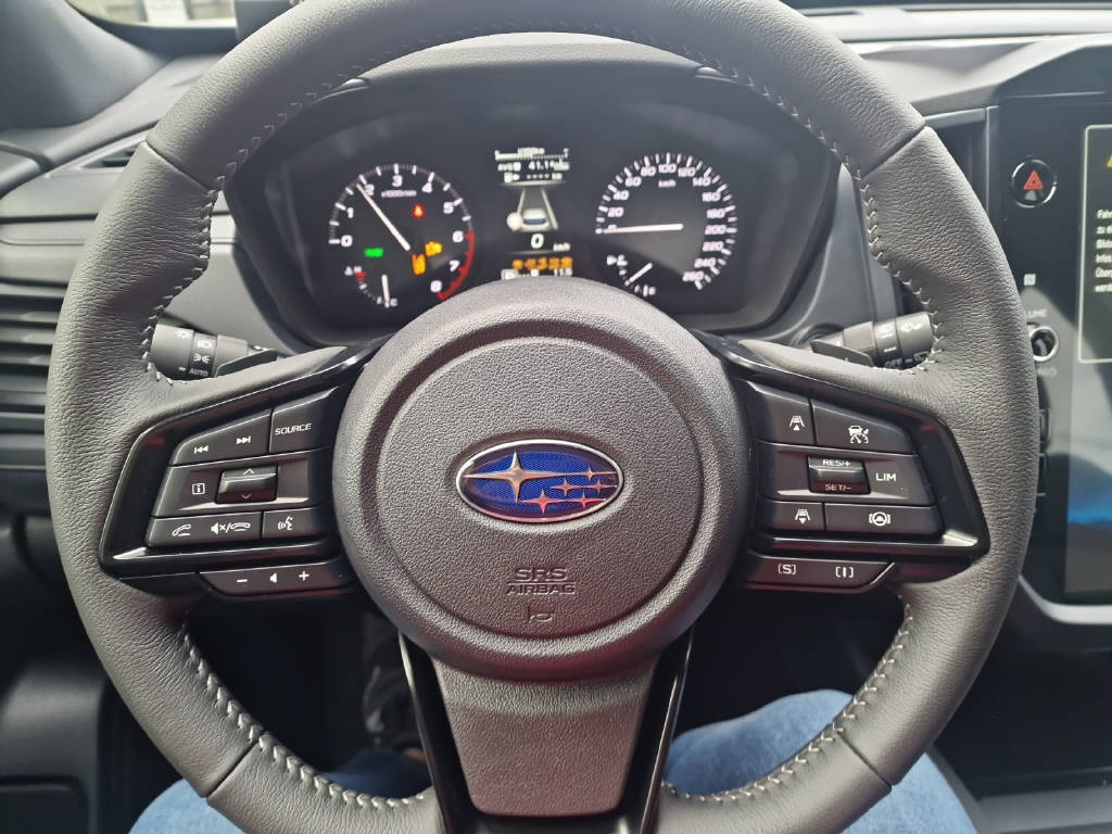 SUBARU Forester Station 2.0i e-Boxer Swiss Plus-image-6