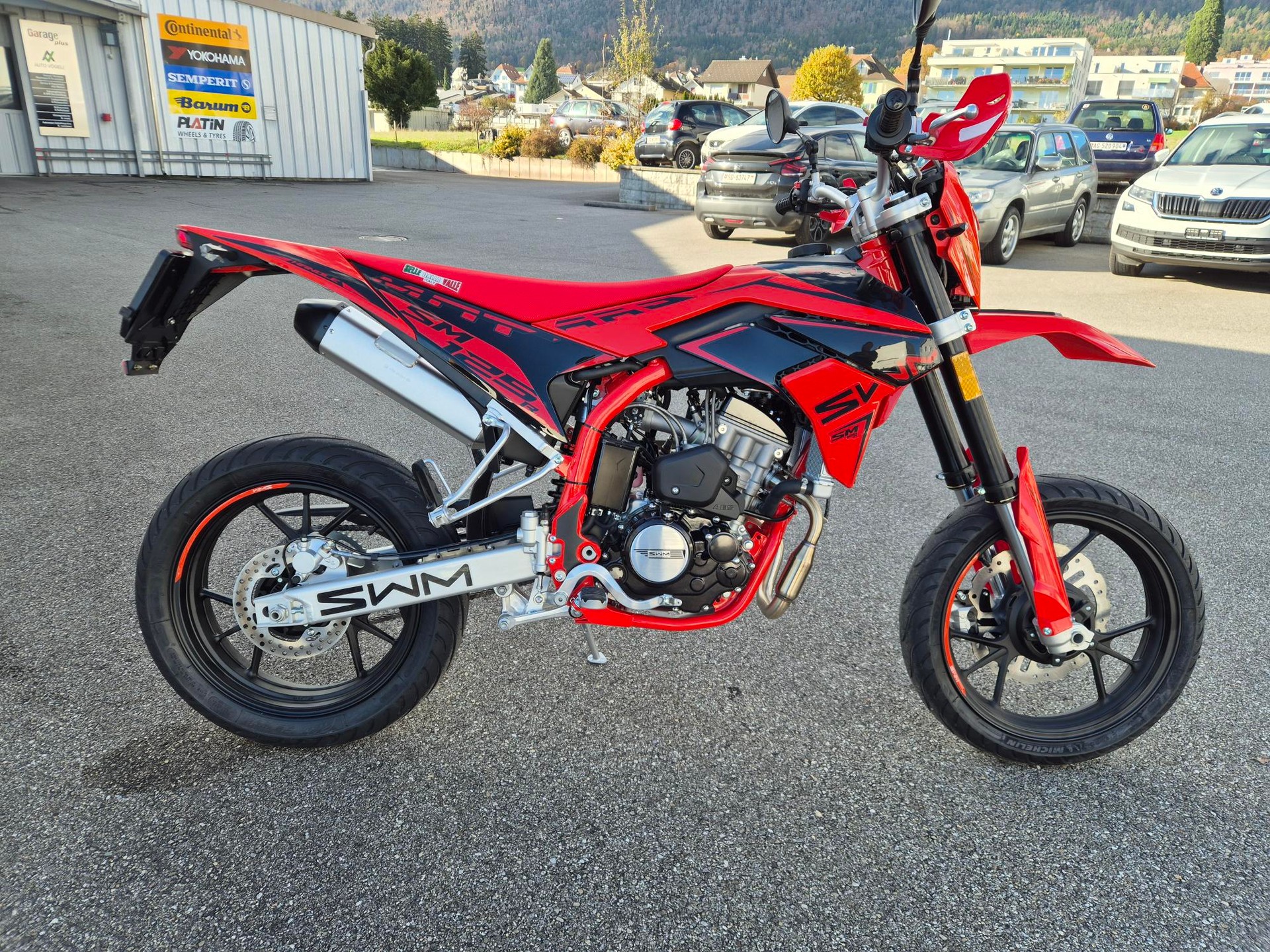 SWM SM 125 R SPECIAL-image-6