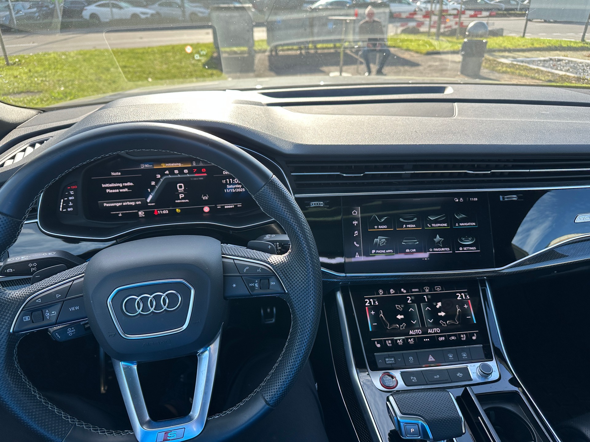AUDI SQ8 TFSI quattro tiptronic-image-5