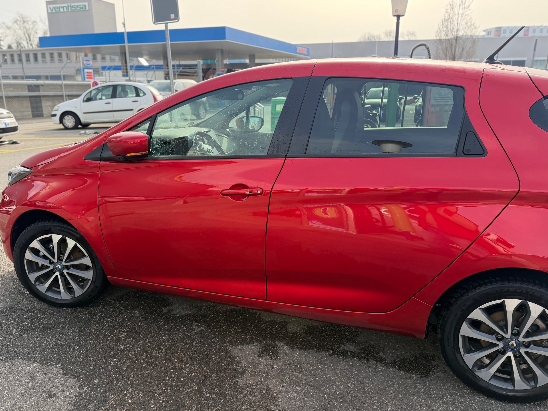 RENAULT ZOE Intens R135 (inclu batterie)-image-4