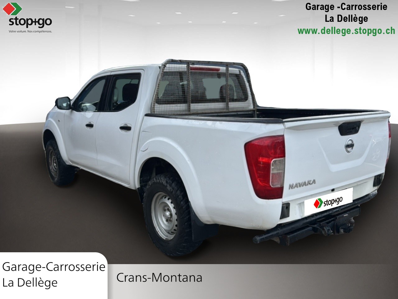 NISSAN Navara Double Cab Acenta 2.3 dCi 4WD-showroom-element-2