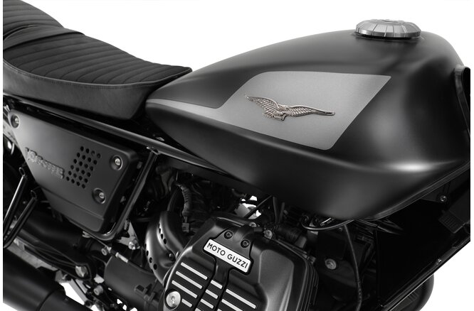 MOTO GUZZI V9 850 Bobber-image-2