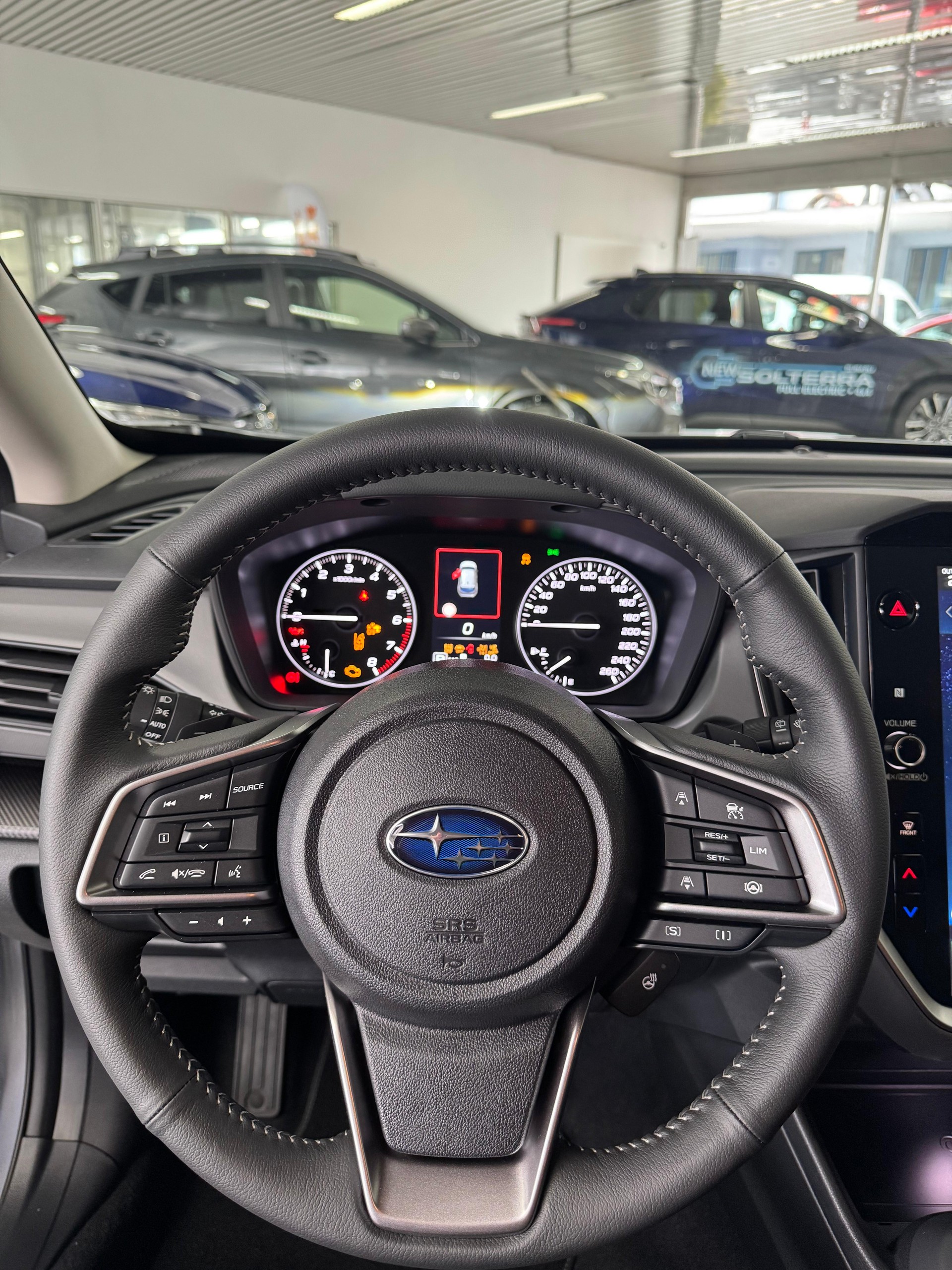 SUBARU Crosstrek 2.0i e-Boxer Swiss Plus-image-10