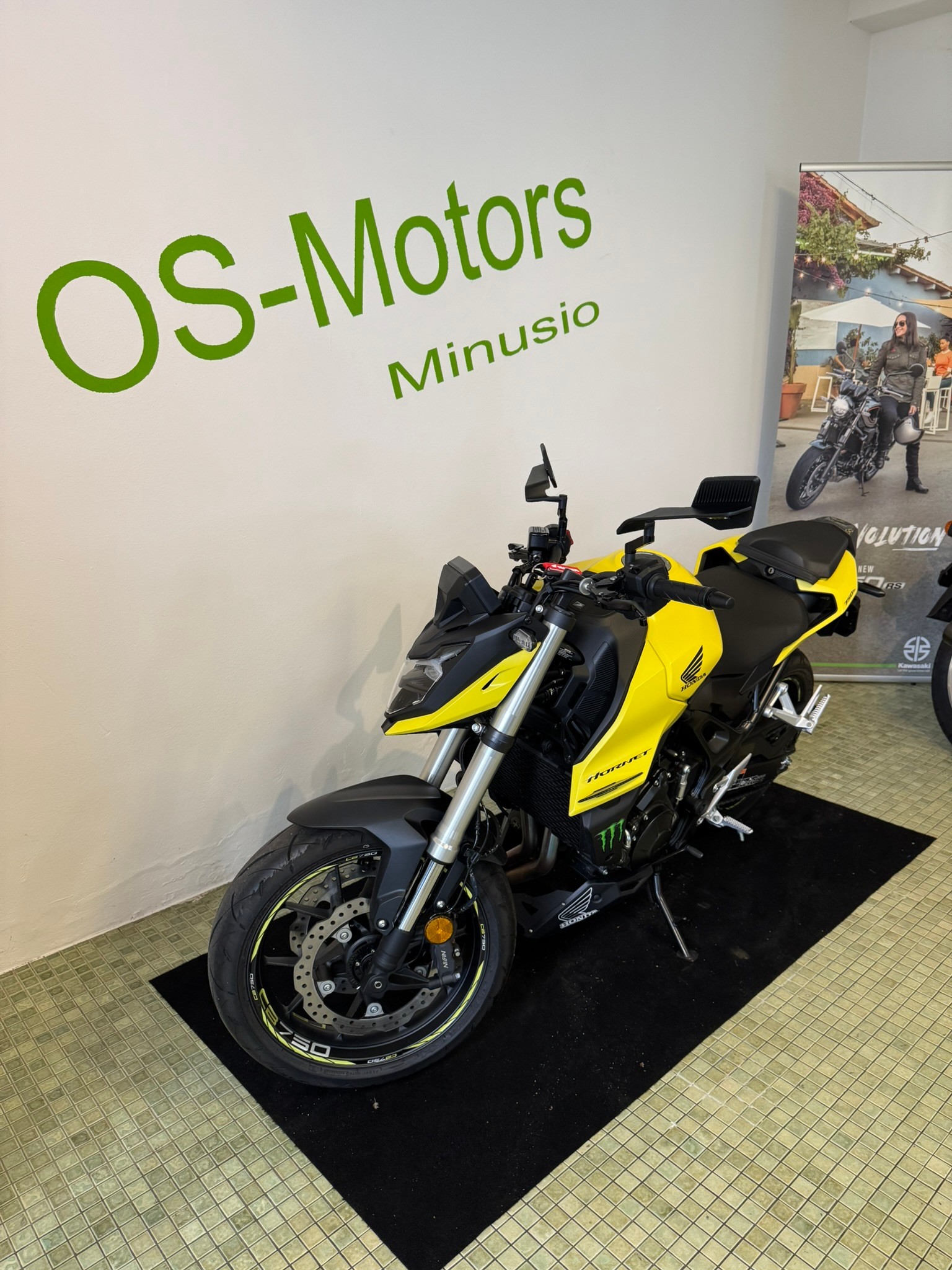 HONDA CB 750 Hornet-image-3