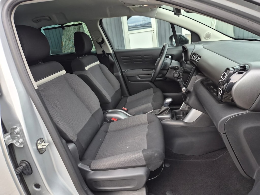 CITROEN C3 Aircross 1.2i PureTech Feel EAT-image-11