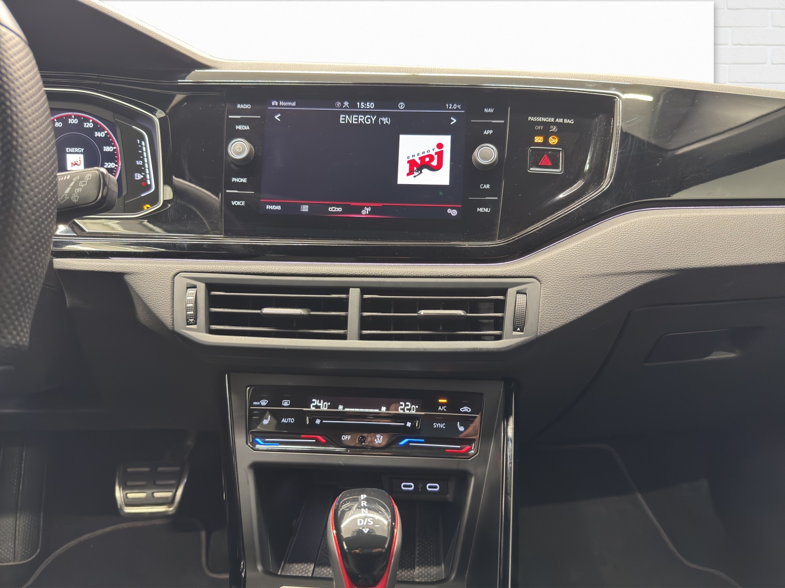 VW Polo 2.0 TSI GTI DSG-image-8
