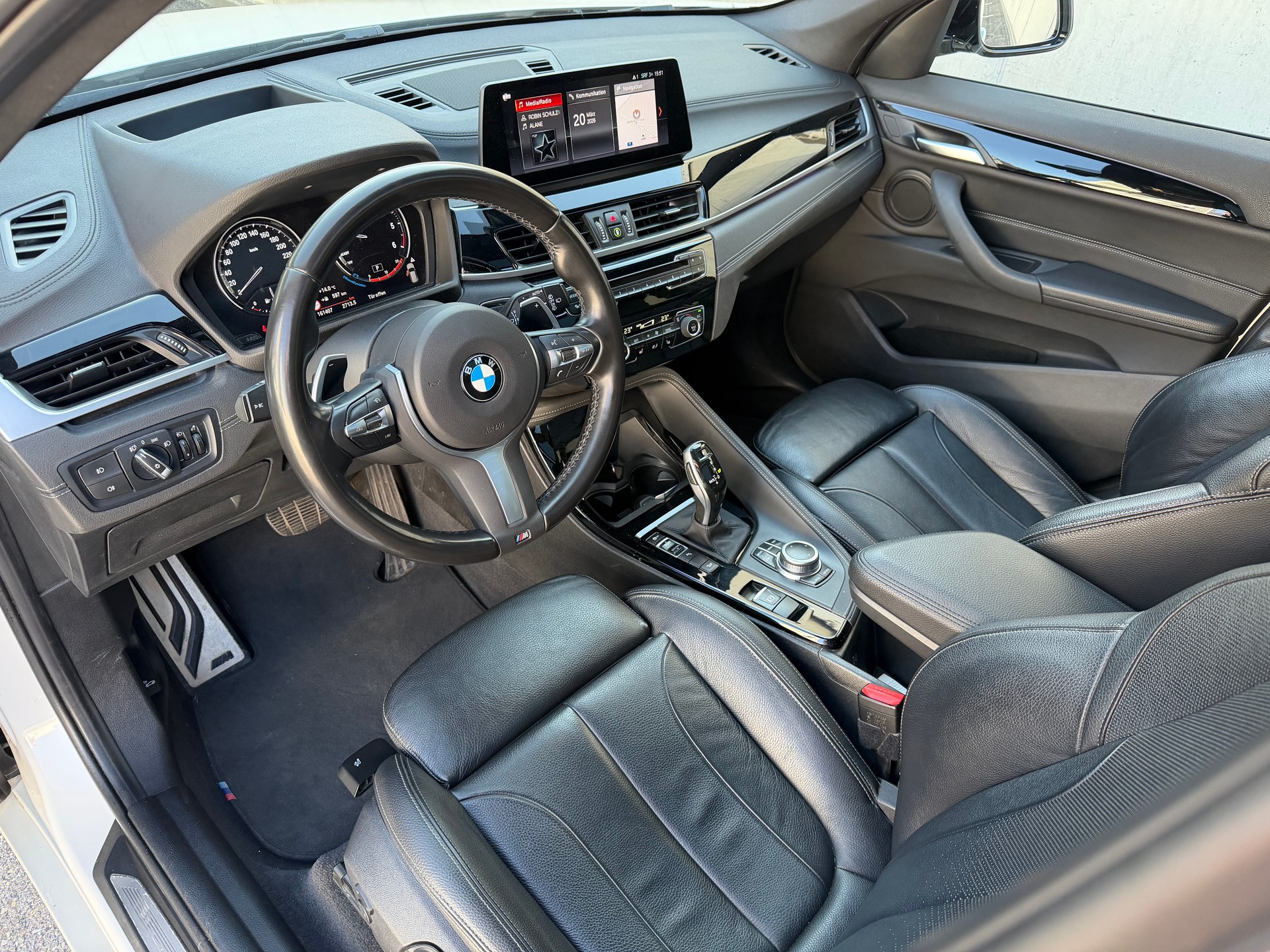 BMW X1 xDrive 20d M Sport Steptronic-image-13