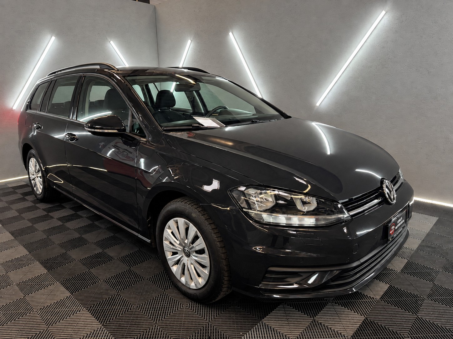VW Golf Variant 1.6 TDI Trendline DSG
