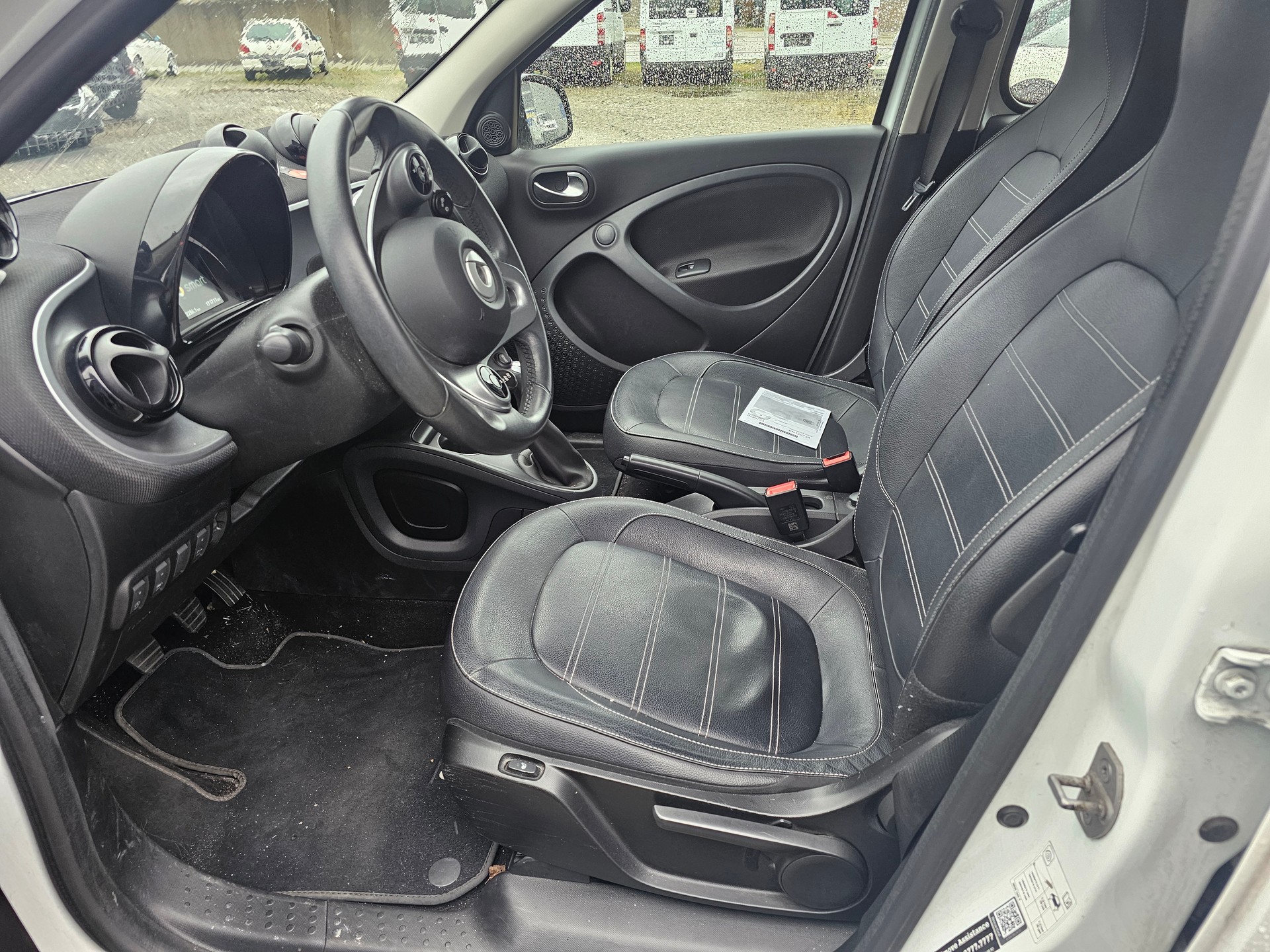 SMART forfour-image-8