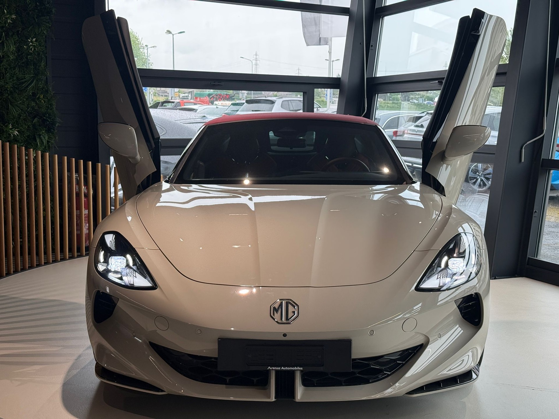MG Cyberster 77kWh 4WD-image-7