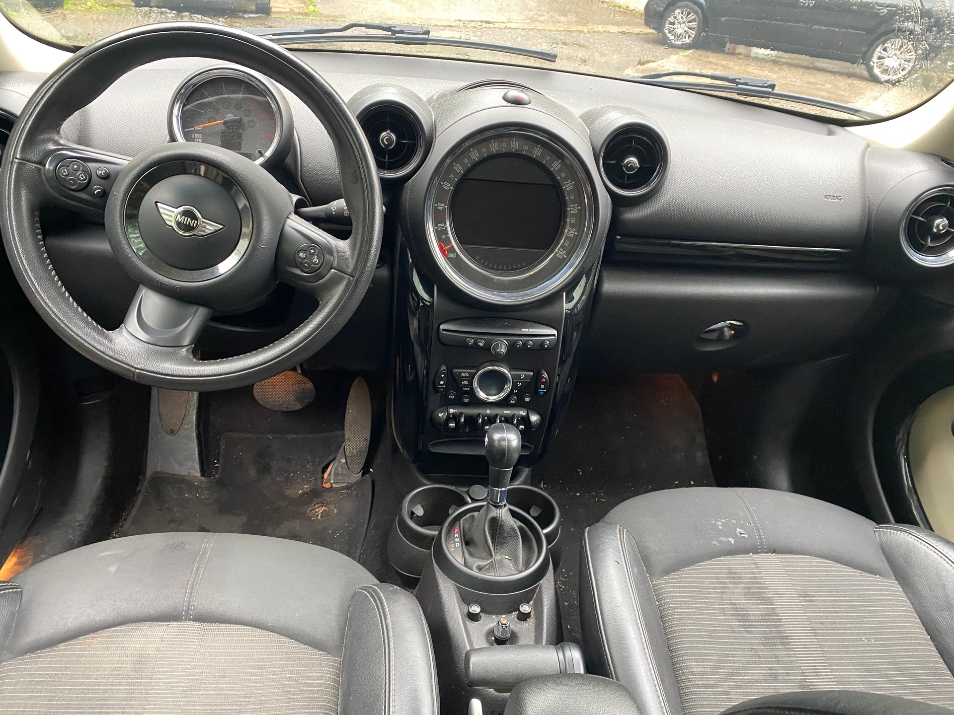 MINI Countryman Cooper D ALL4 Steptronic Snowhill-image-5