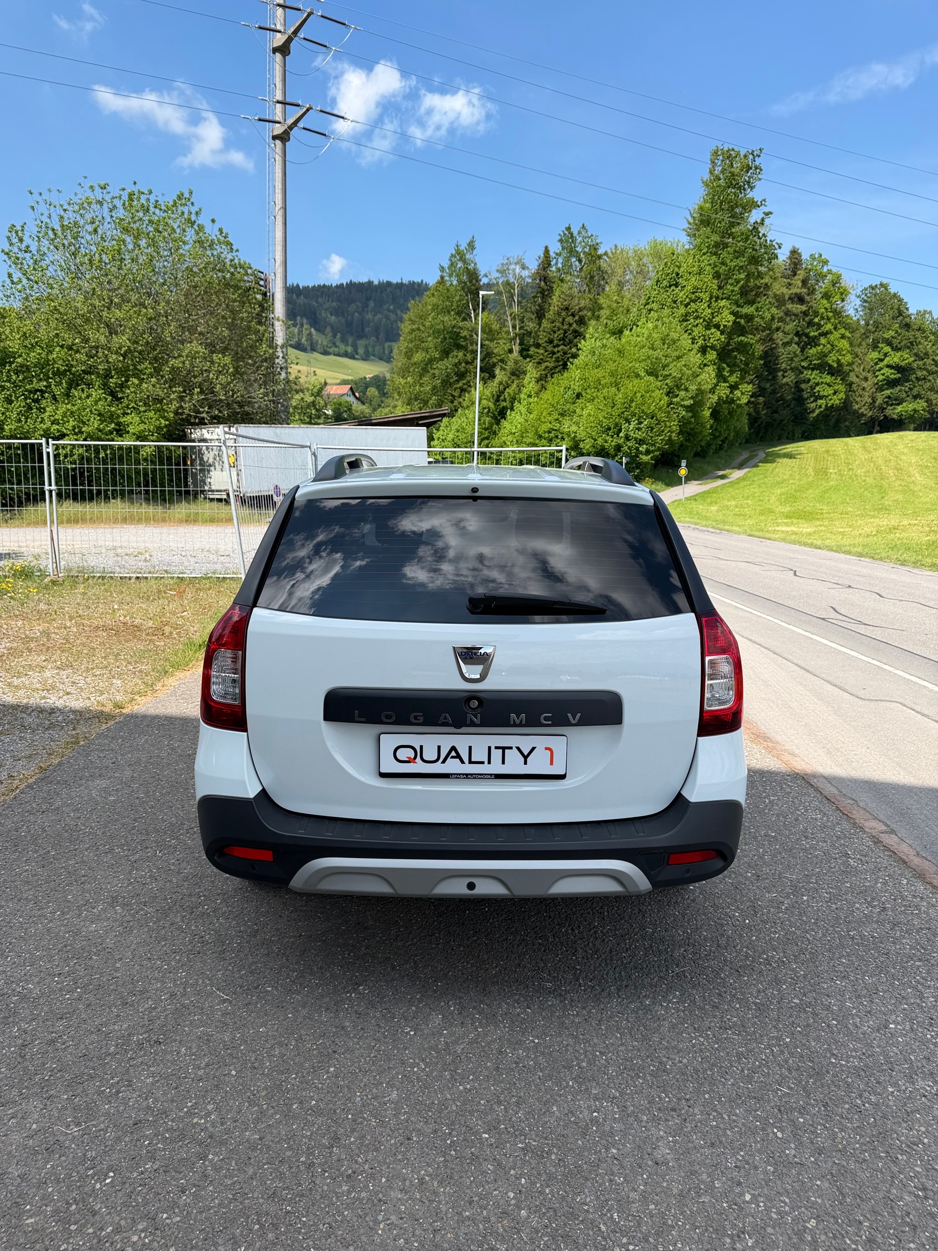 DACIA Logan MCV 0.9 Stepway Automatic-image-3
