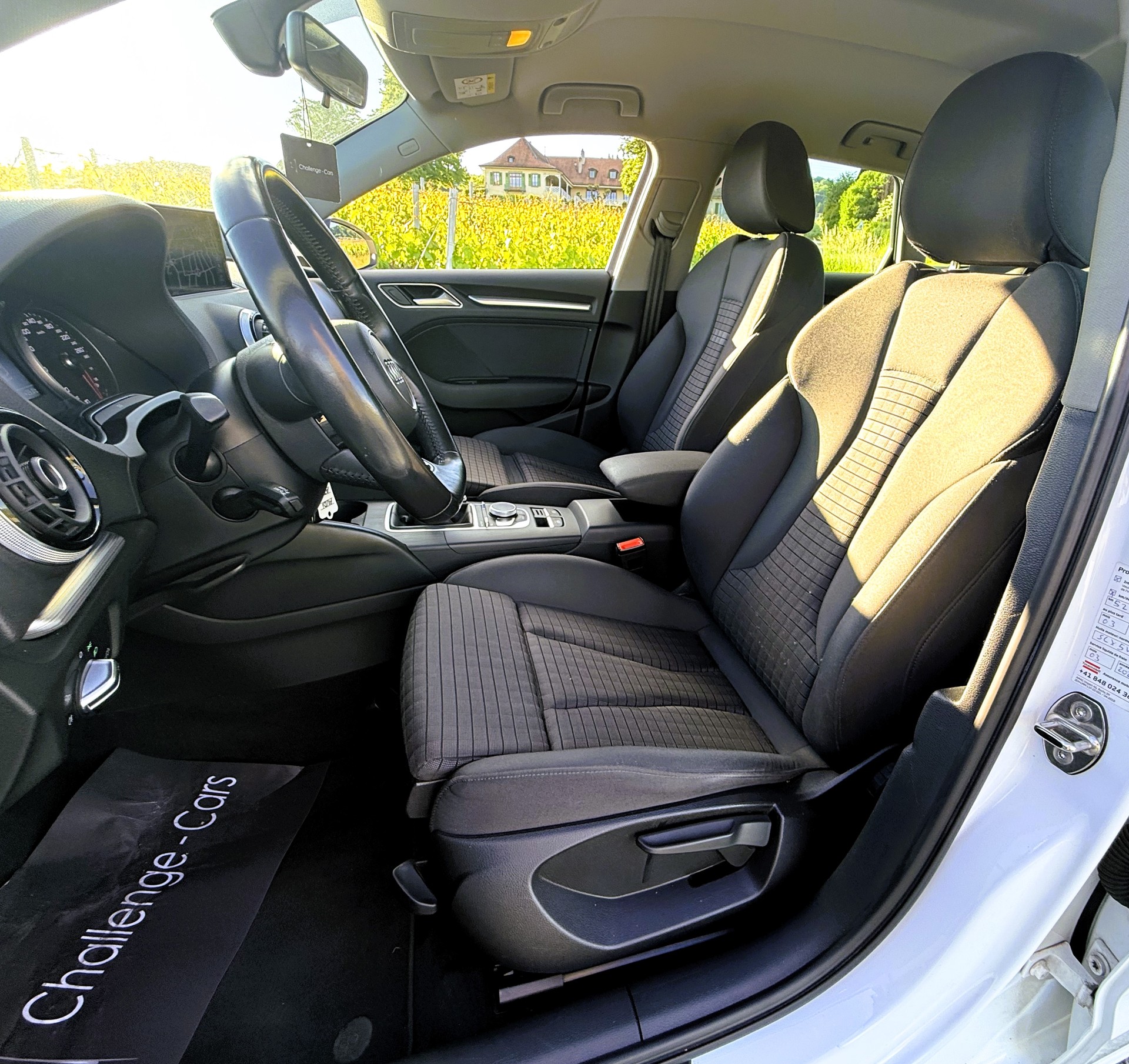 AUDI A3 Sportback 1.4 TFSI Sport-image-13