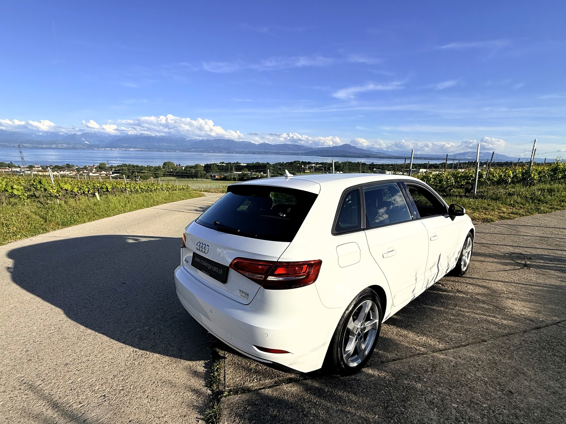 AUDI A3 Sportback 1.4 TFSI Sport-image-6