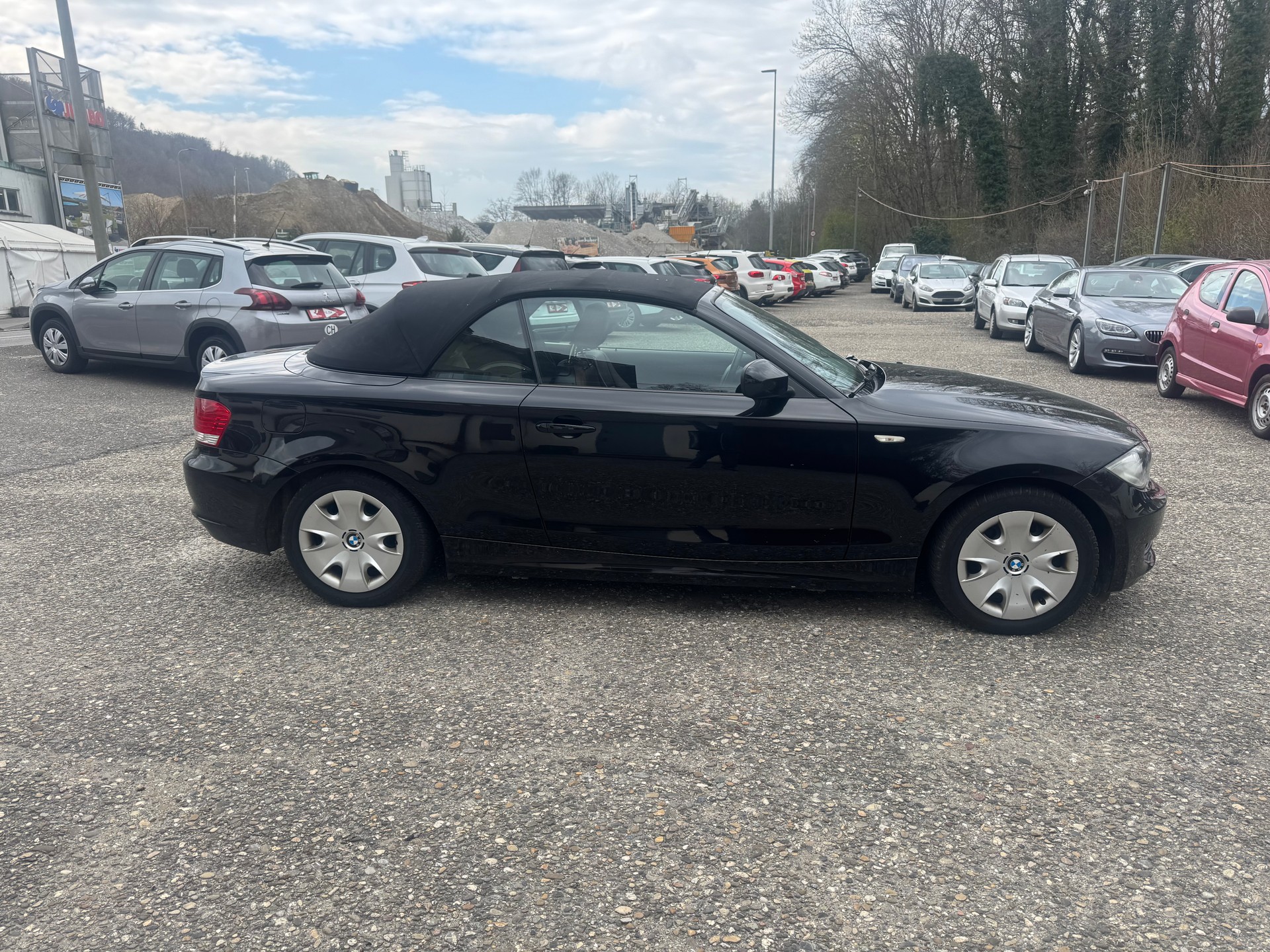BMW 118-image-3