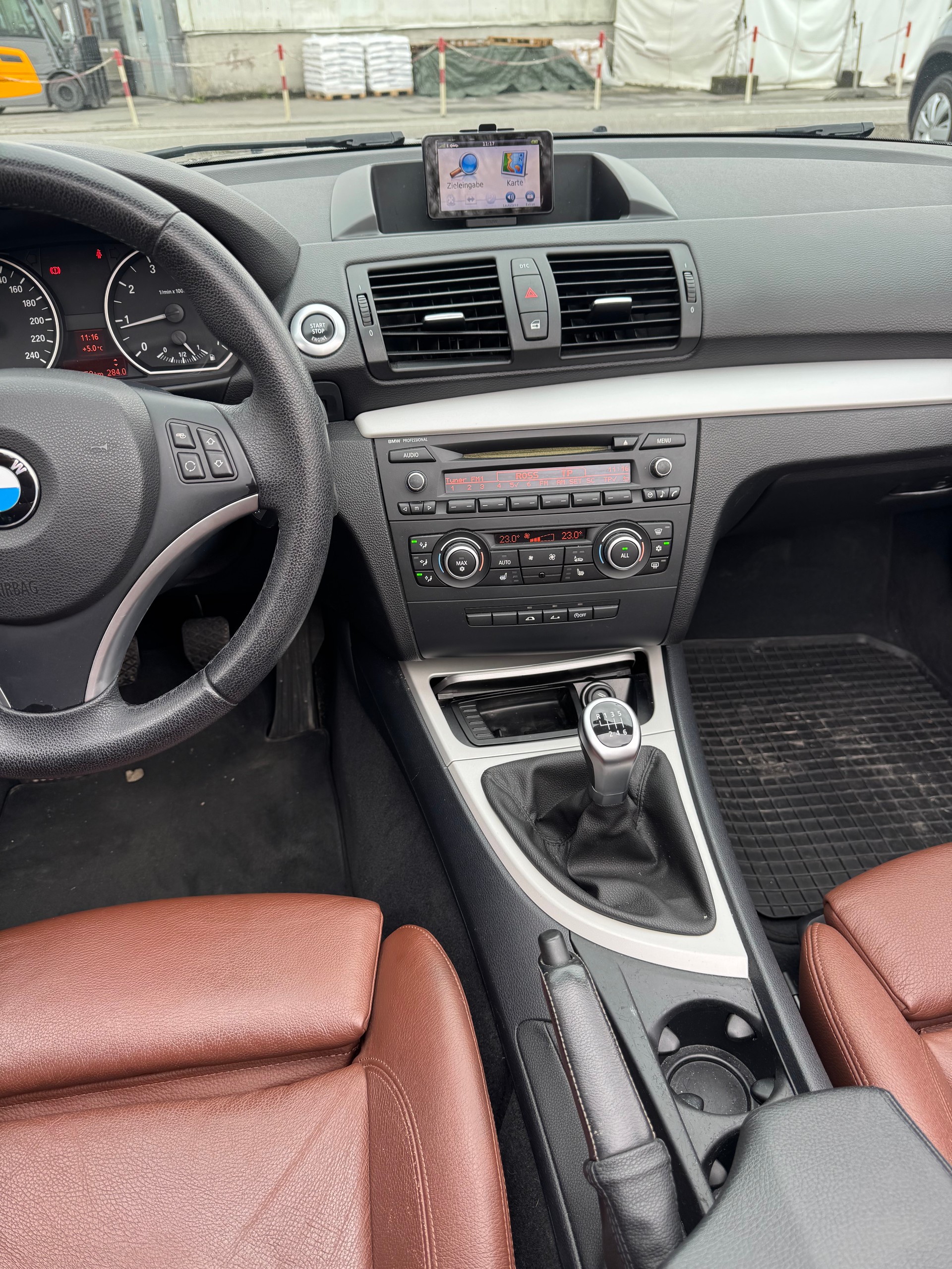 BMW 118-image-13