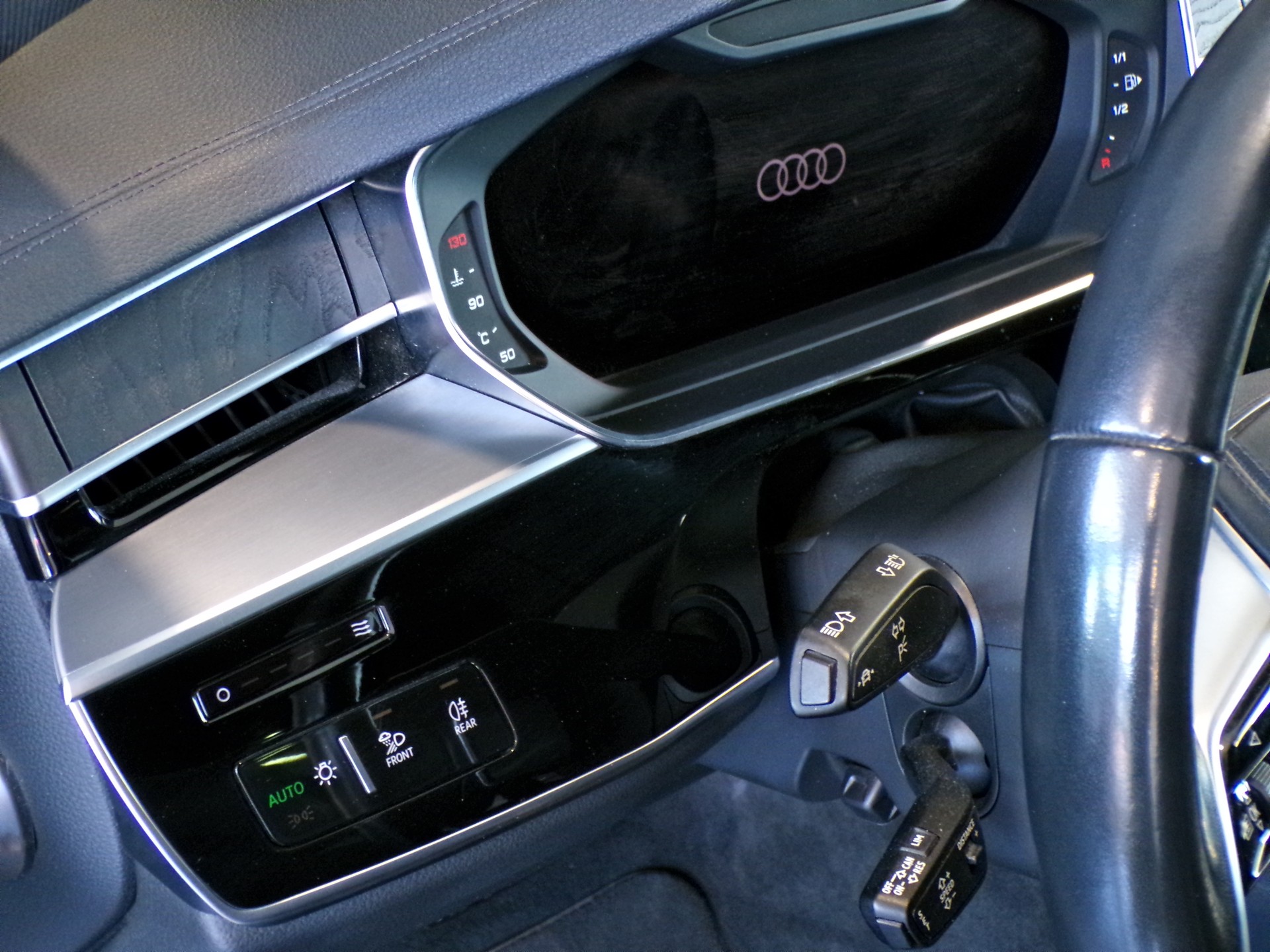 AUDI A8 50 L TDI quattro tiptronic-image-15