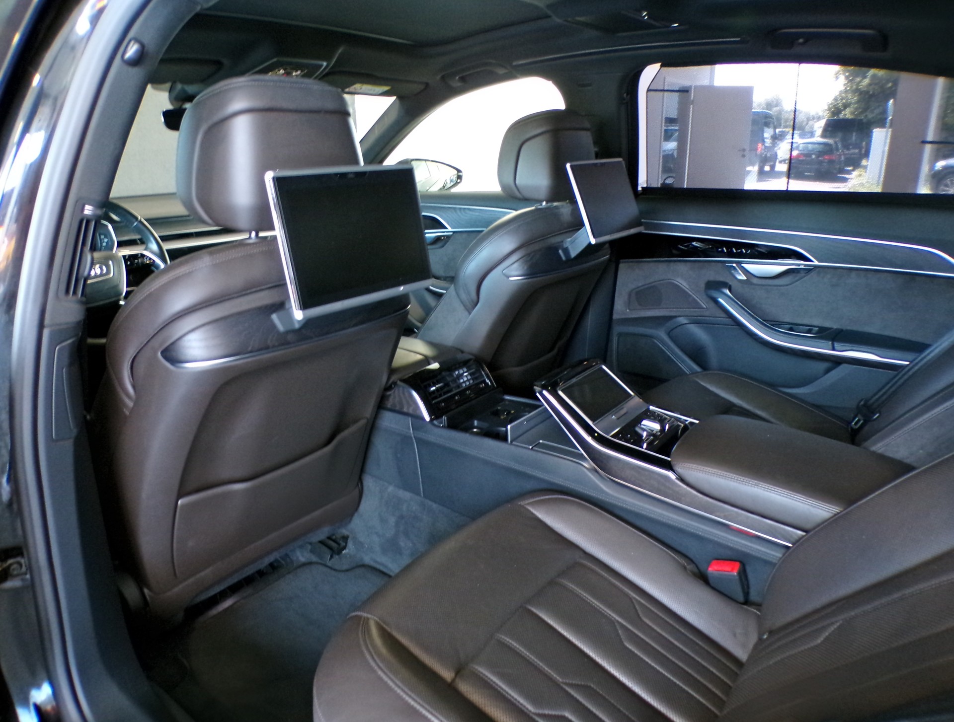 AUDI A8 50 L TDI quattro tiptronic-image-12