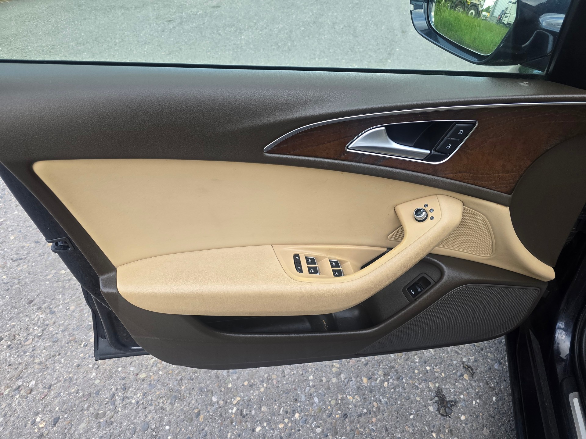 AUDI A6 Avant 3.0 BiTDI V6 quattro tiptronic-image-16