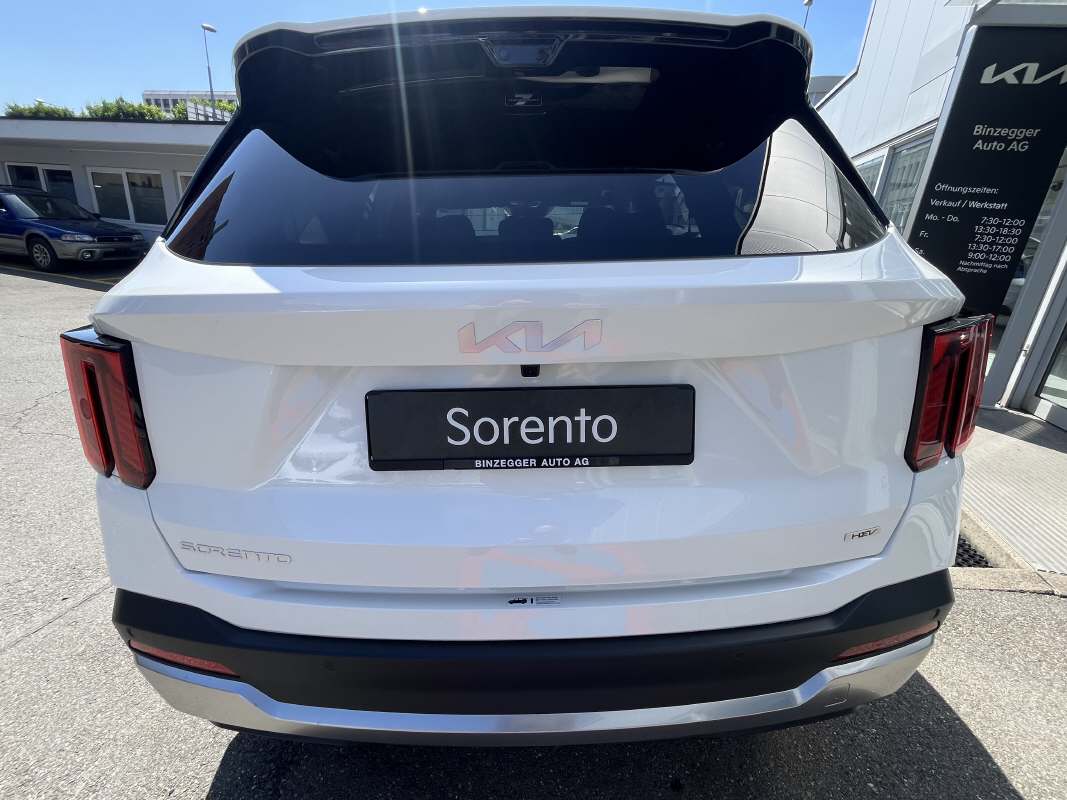 KIA Sorento 1.6 T-GDi Hybrid Style 7P MY26-image-3