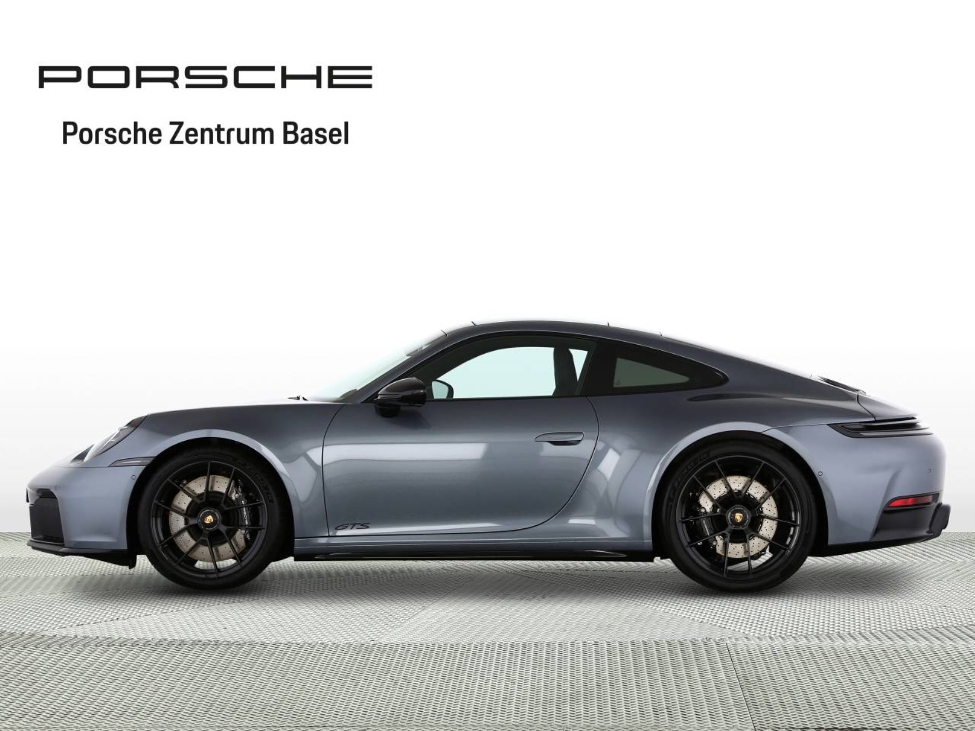PORSCHE 911 Carrera 4 GTS-showroom-element-1