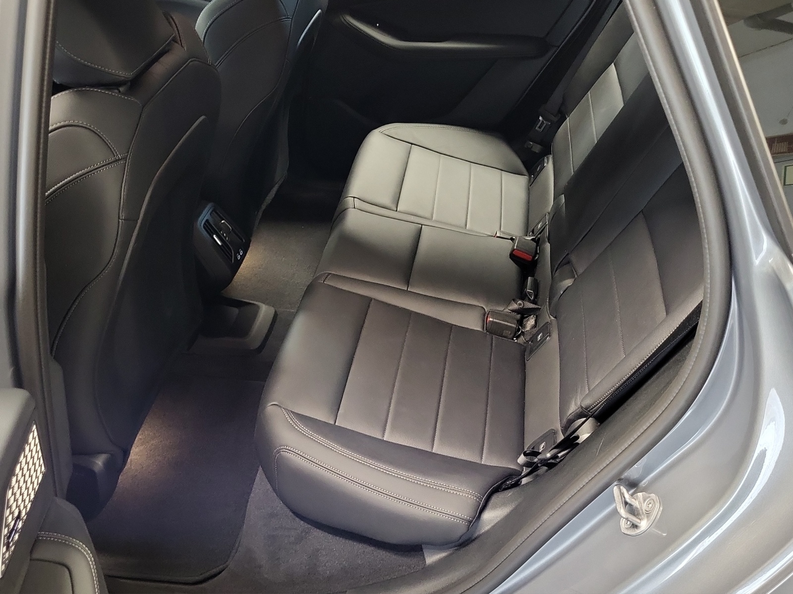 BMW 230e xDr. Act. T. M Sport-image-18