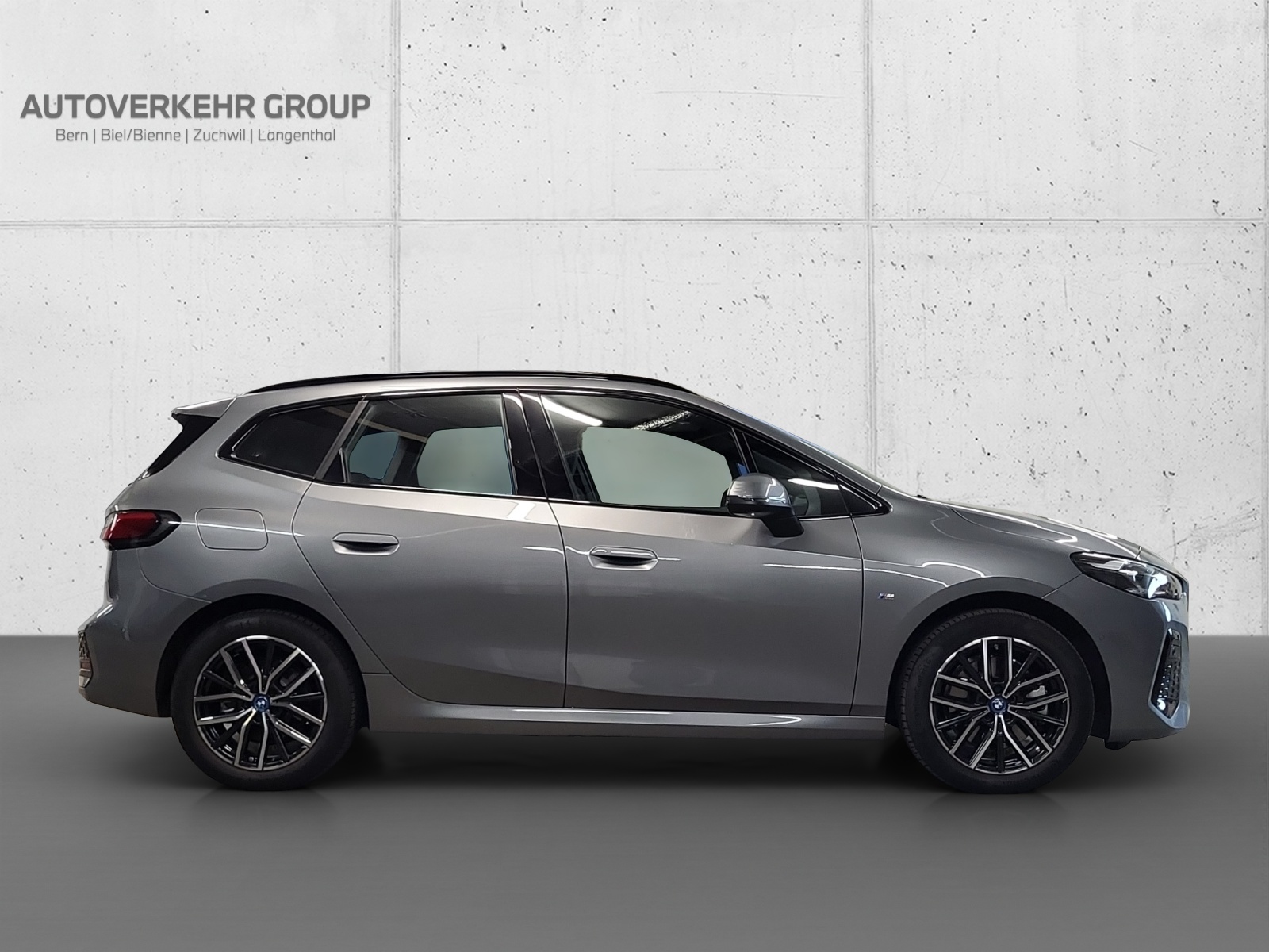BMW 230e xDr. Act. T. M Sport-showroom-element-3
