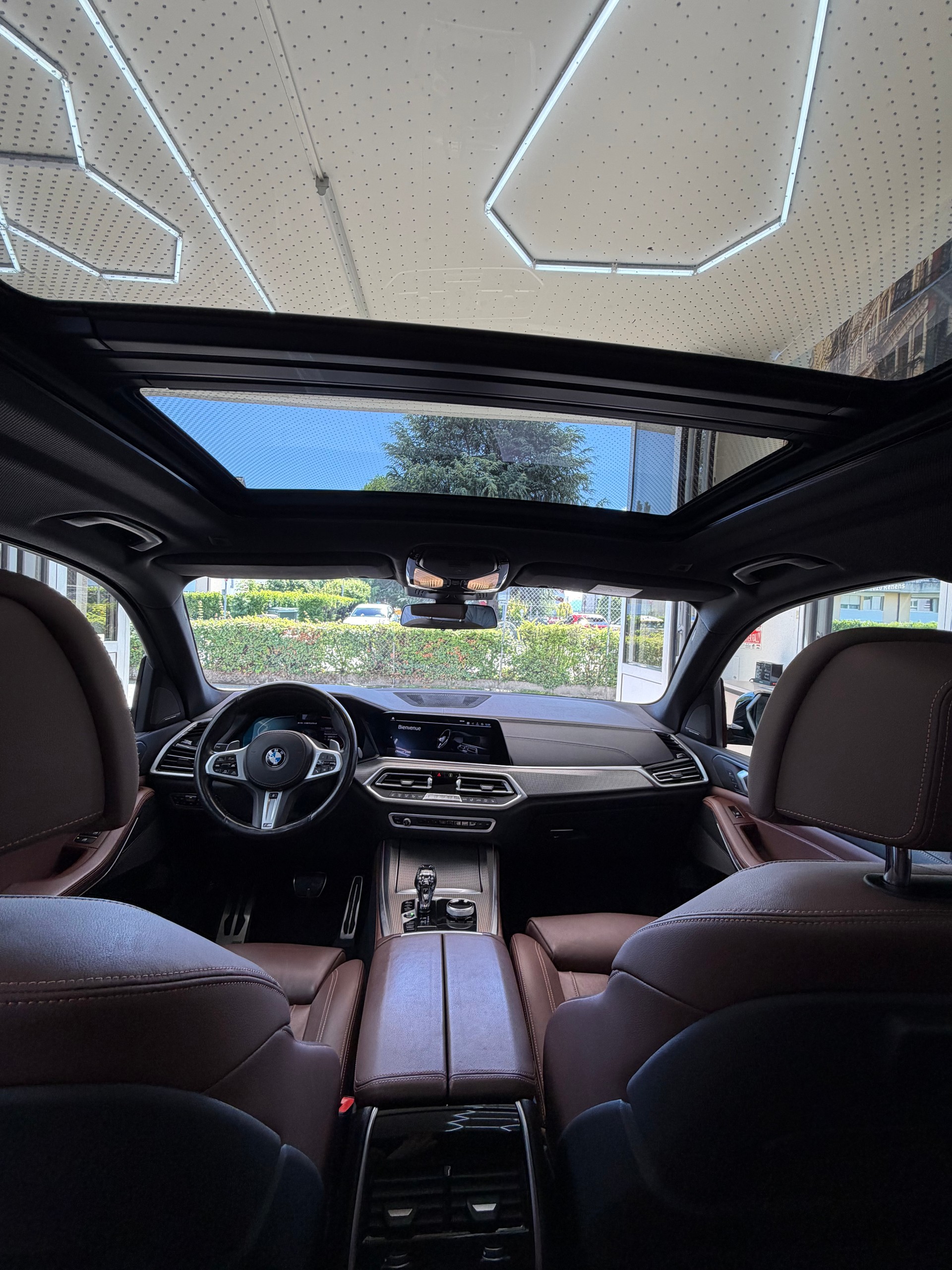 BMW X5 xDrive M50d Steptronic-image-15