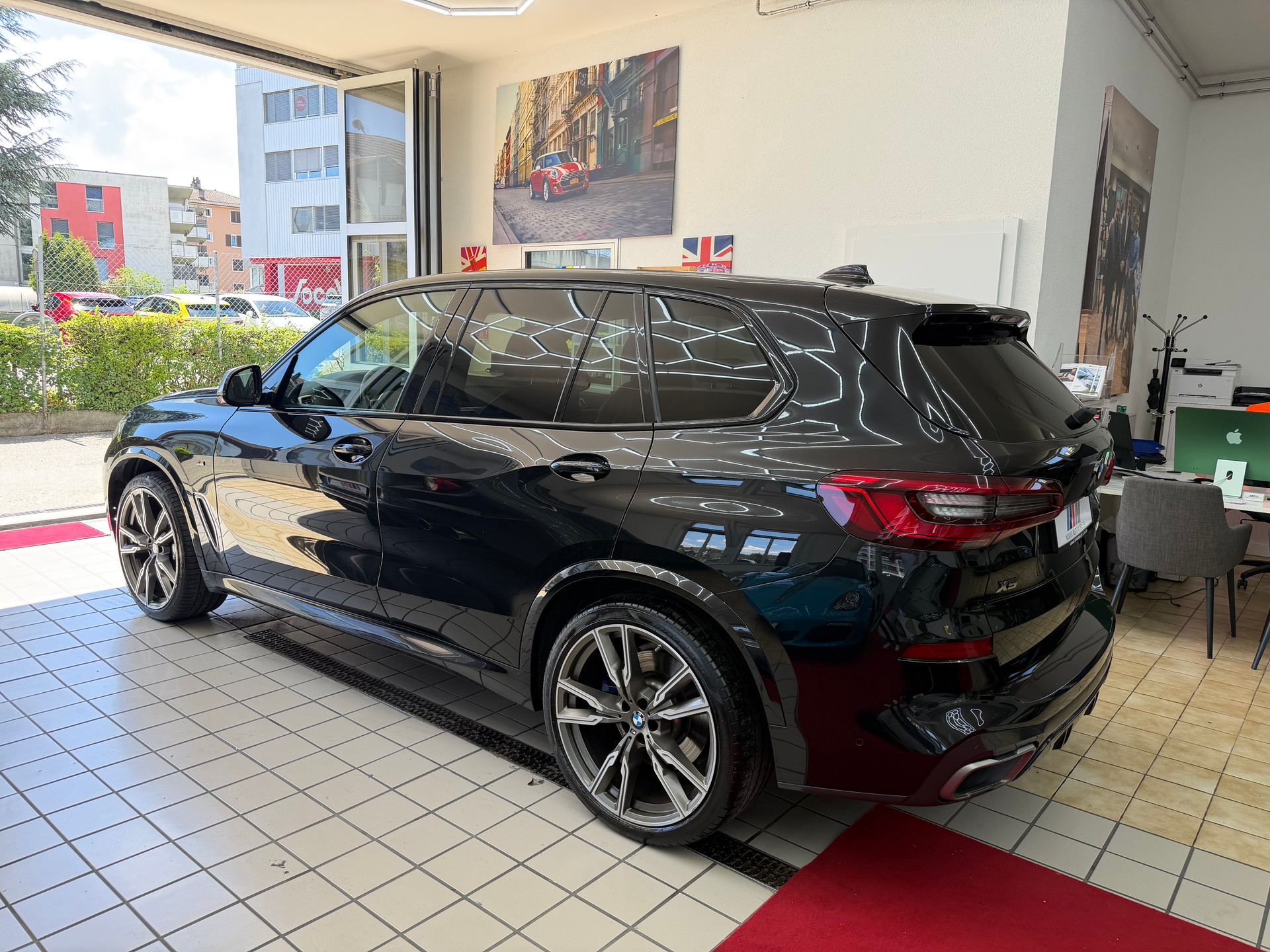 BMW X5 xDrive M50d Steptronic-showroom-element-2