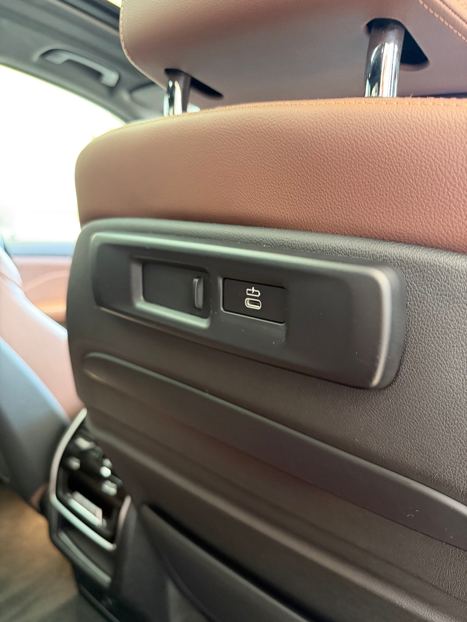 BMW X5 xDrive M50d Steptronic-image-21