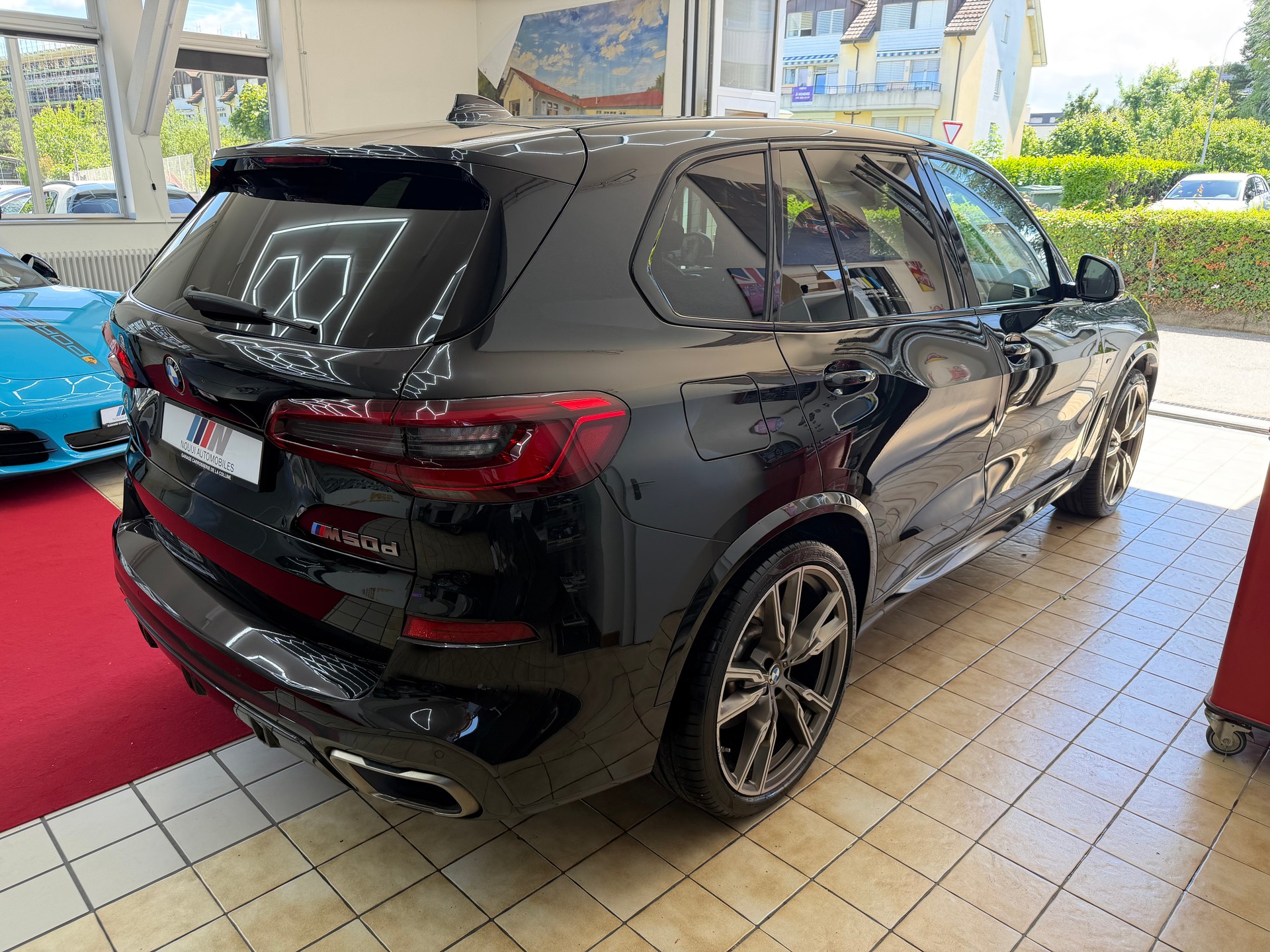BMW X5 xDrive M50d Steptronic-image-5