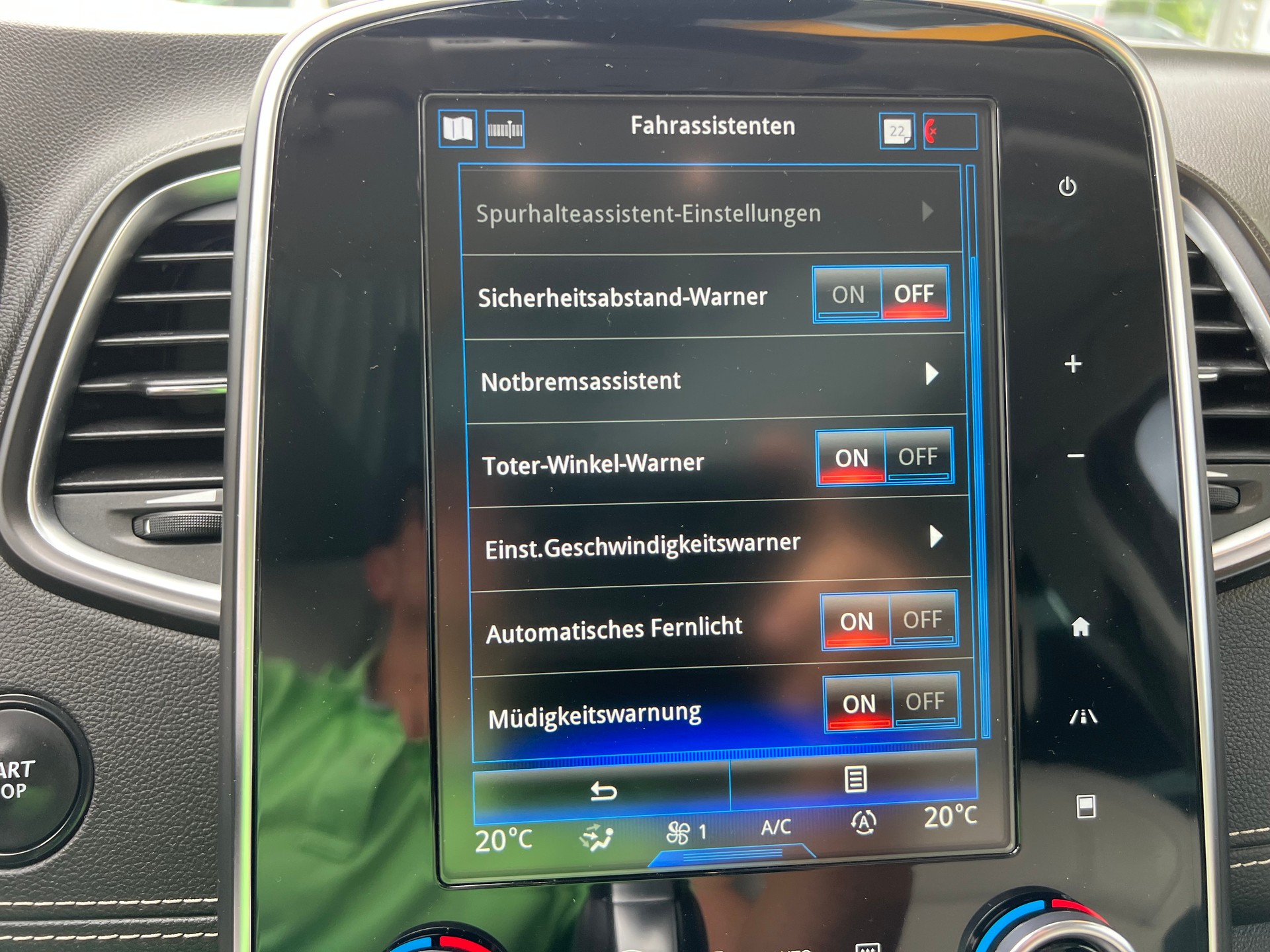 RENAULT Grand Scénic 1.6 dCi Initiale Paris EDC *** 7 Sitze * Panoramadach * Leder * Head -Up Display * 12 / 24 Mt. Garantie möglich ***-image-24