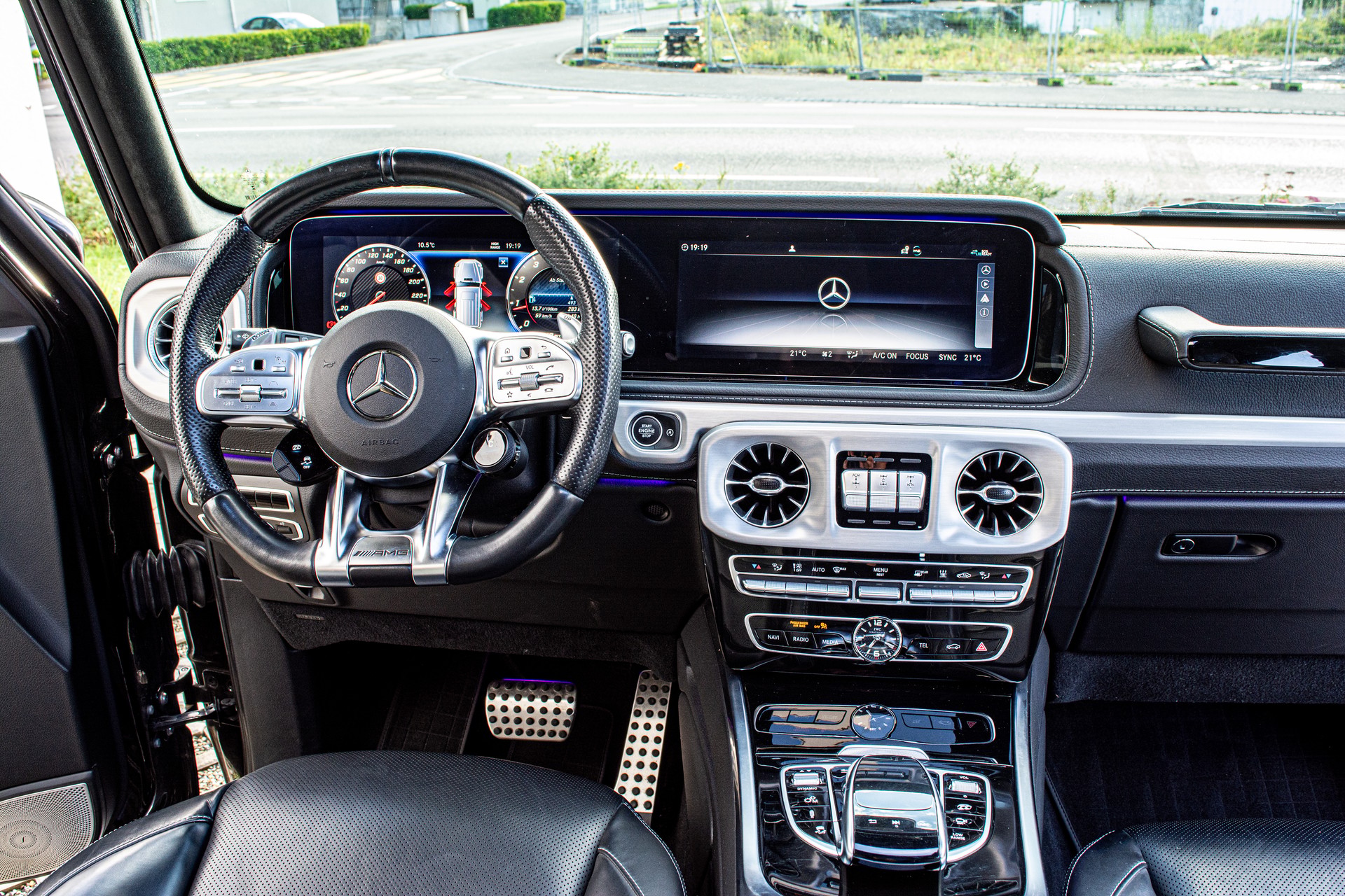 MERCEDES-BENZ G 63 AMG 4x4 Speedshift Plus G-Tronic-image-15
