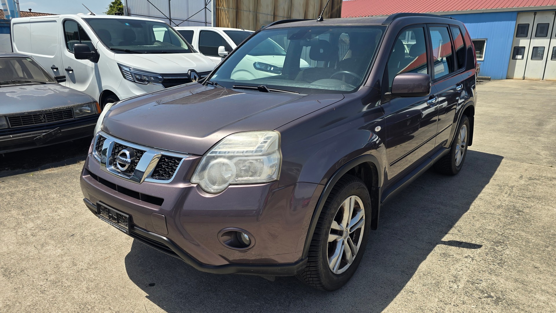 NISSAN X-Trail 2.0 dCi 16V LE Automatic-image-1