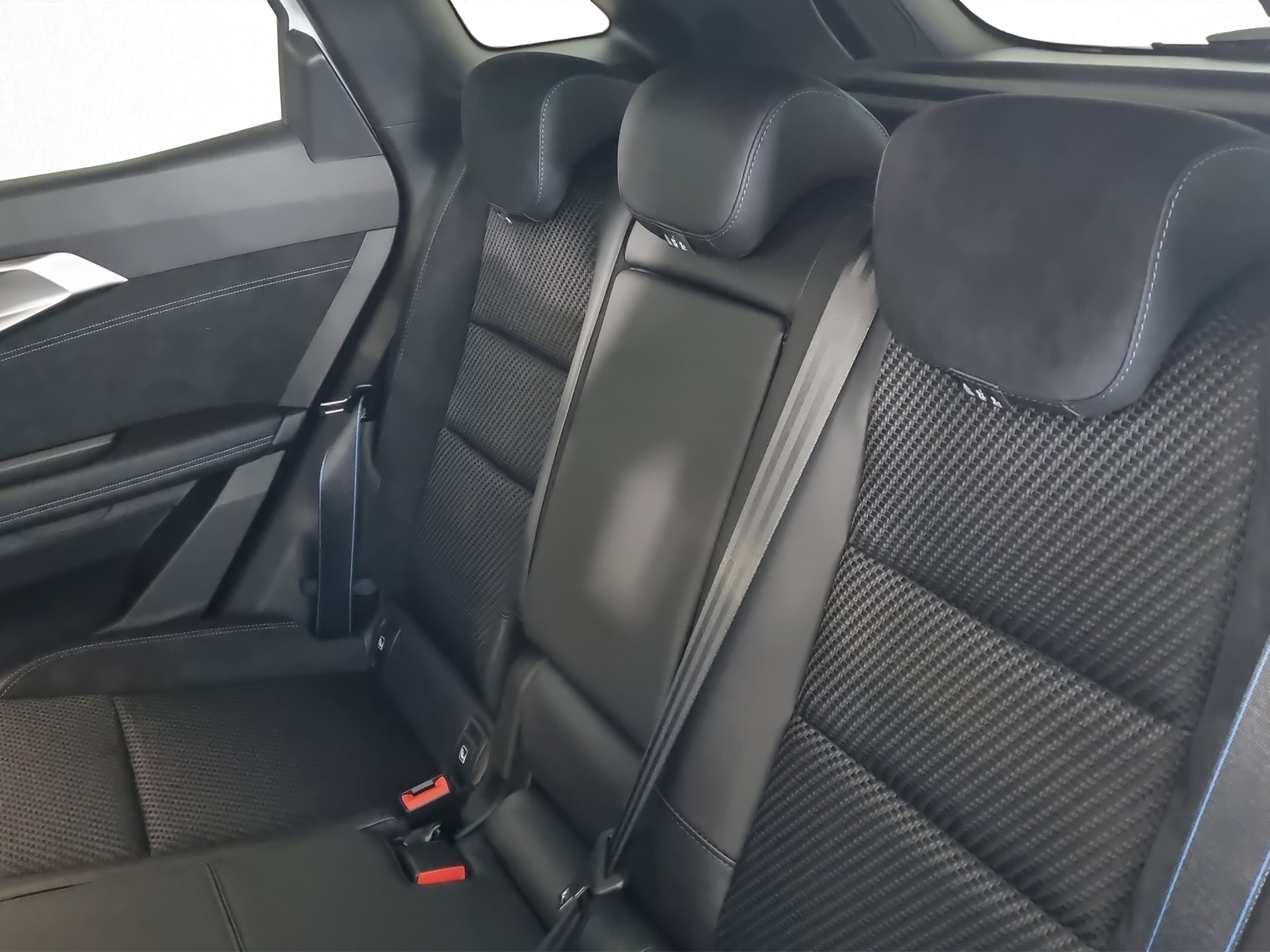 RENAULT Austral 1.2 Esprit Alpine HEV 200-image-6