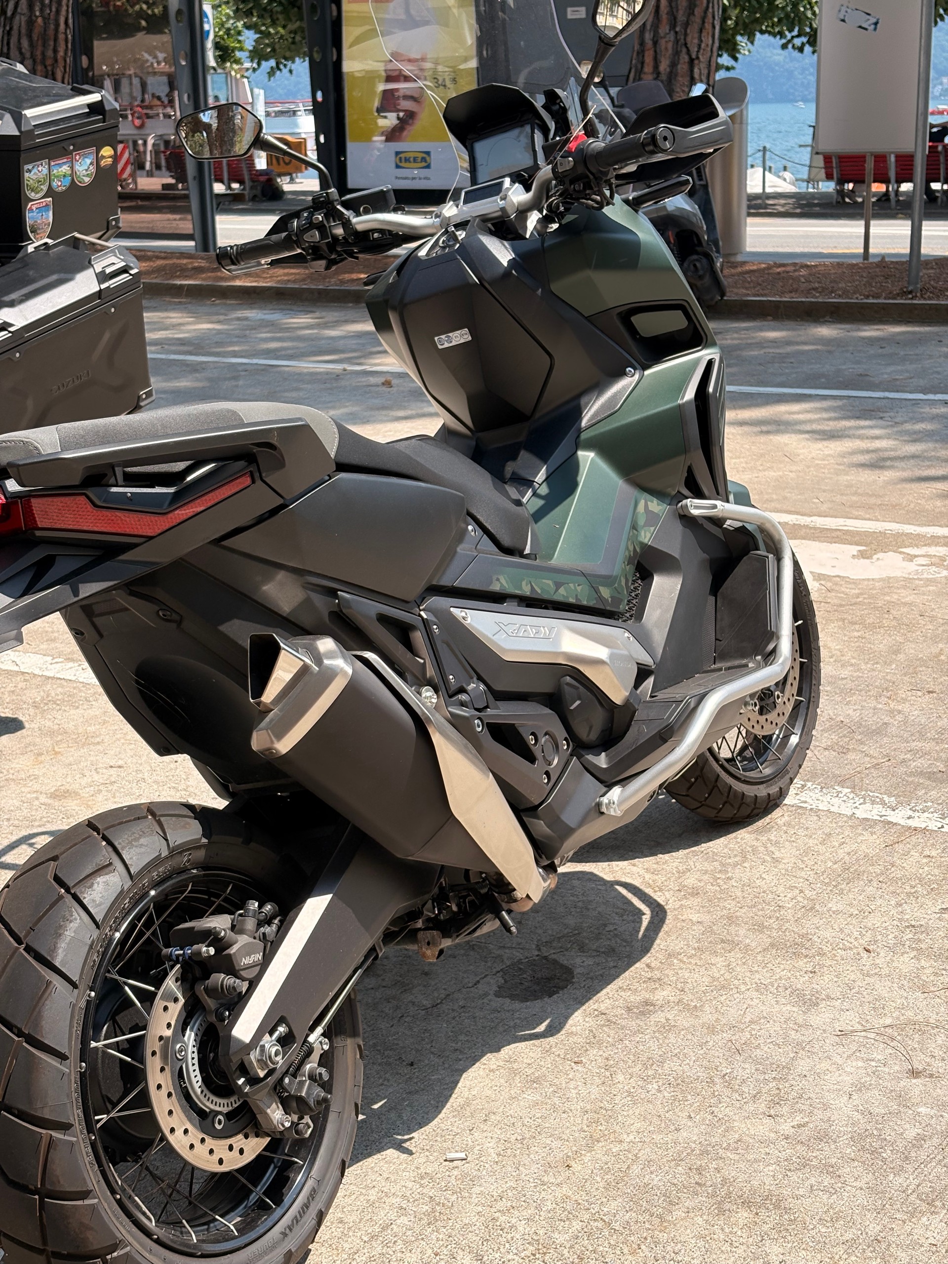 HONDA X-ADV 750 ABS-image-4