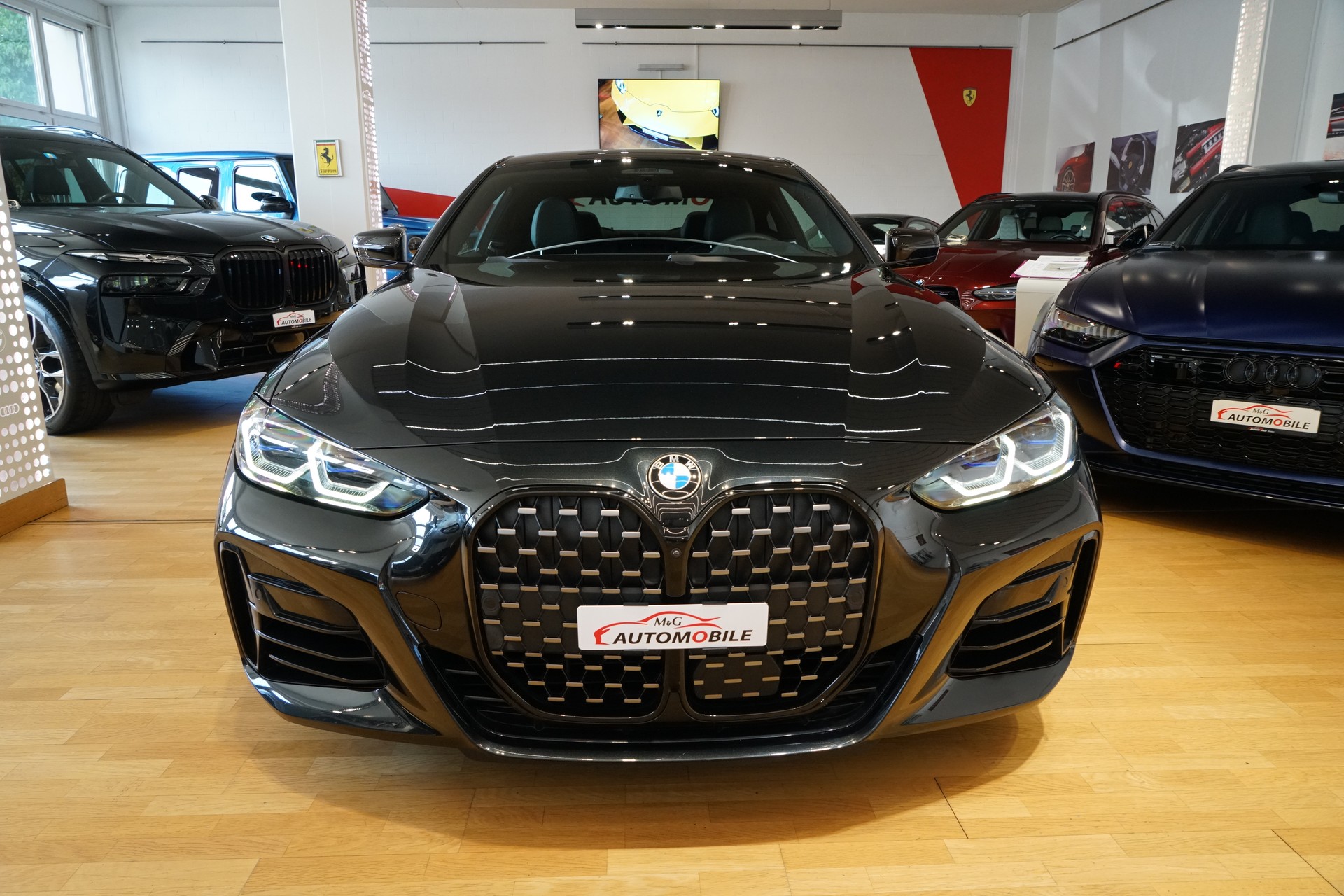 BMW M440i xDrive 48V Coupé Steptronic-showroom-element-1