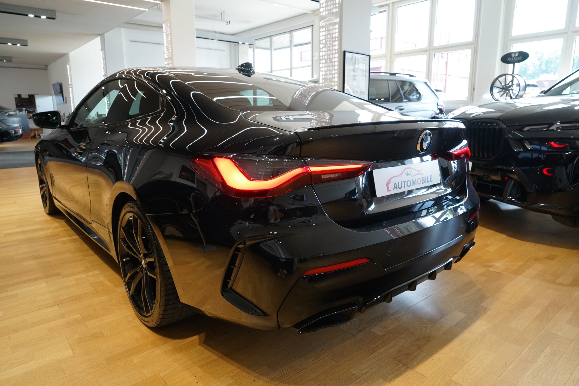 BMW M440i xDrive 48V Coupé Steptronic-showroom-element-3