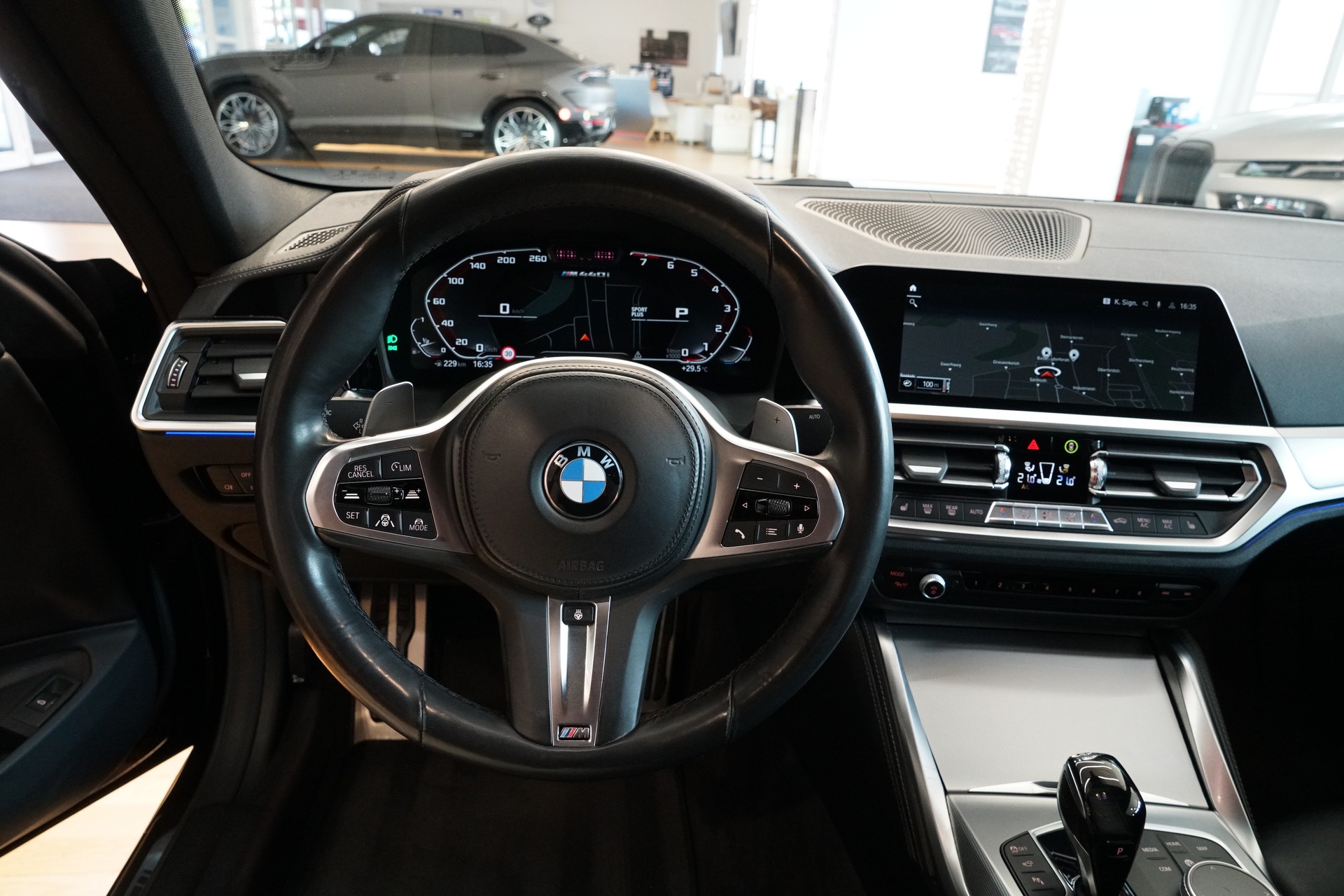 BMW M440i xDrive 48V Coupé Steptronic-image-13