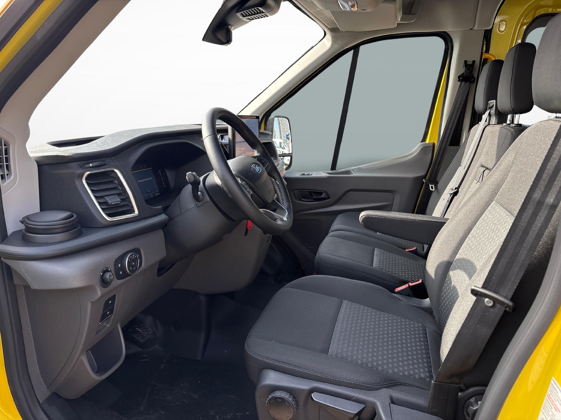 FORD Transit DKab. Van 350 L3H2 2.0 EcoBlue 130 Trend-image-27