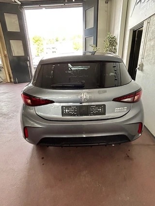 MG 3 1.5 Hybrid Luxury Aut.-showroom-element-3