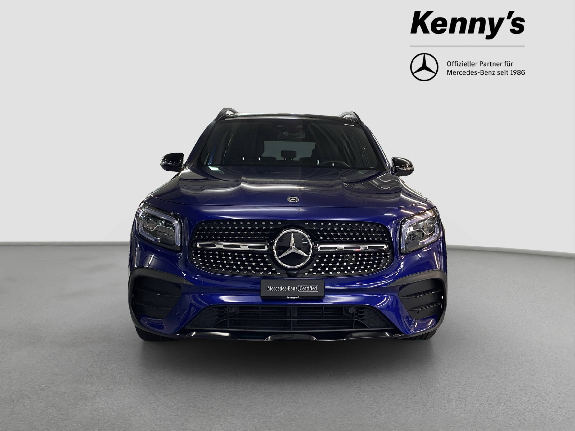MERCEDES-BENZ GLB 220 d AMG Line 4MATIC-showroom-element-1