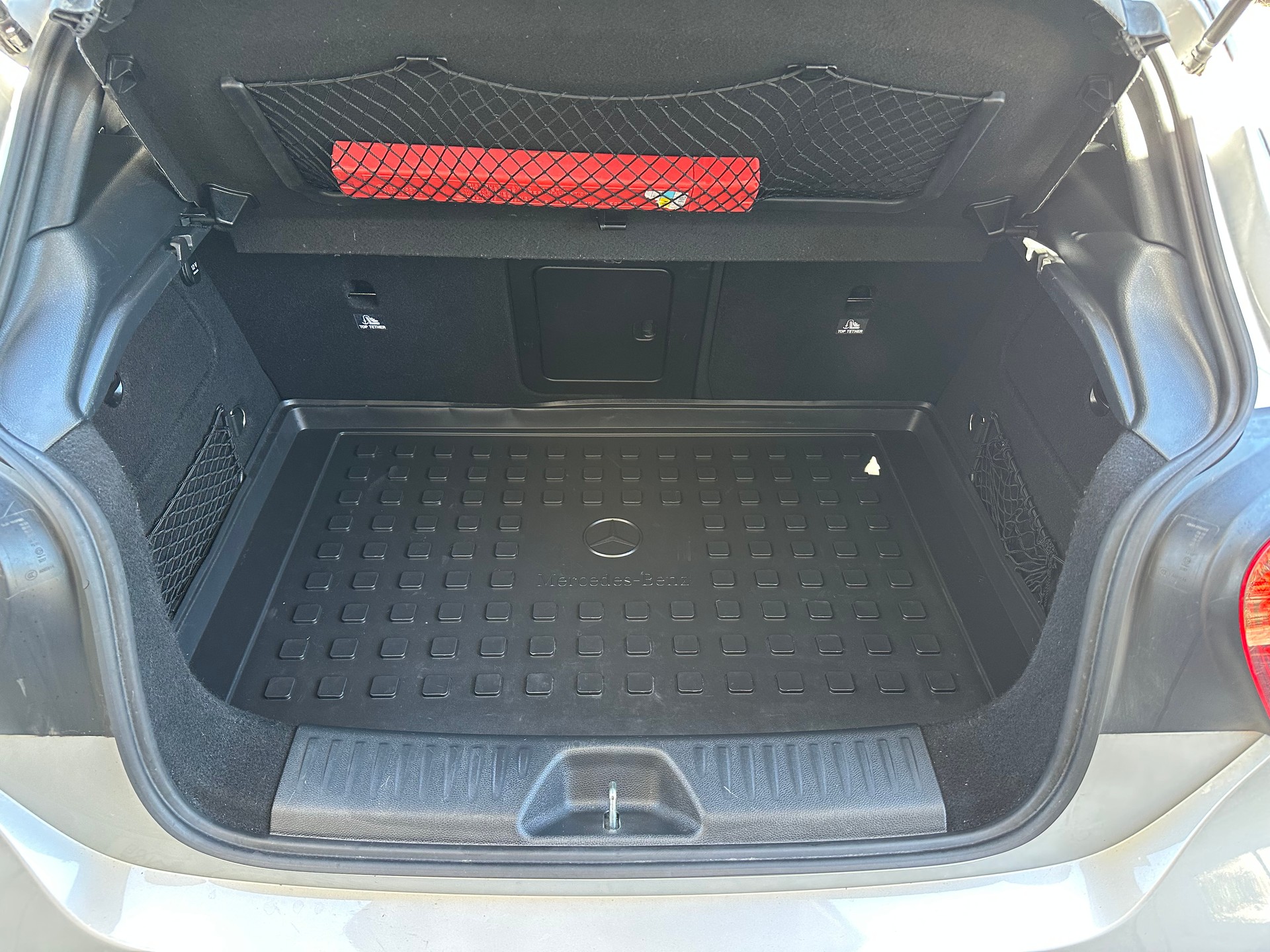 MERCEDES-BENZ A 200 Night Star 7G-DCT-image-30