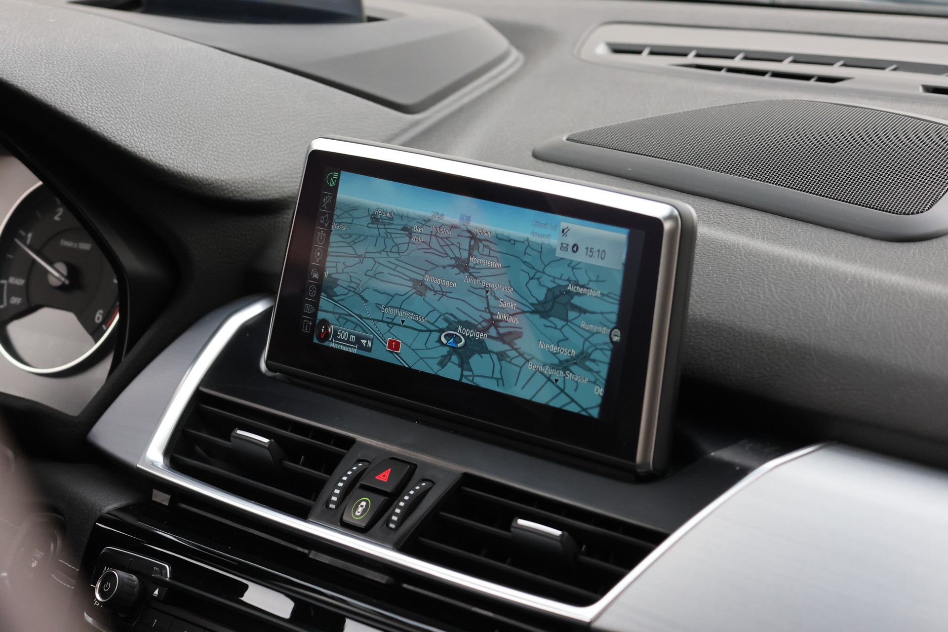 BMW 220d xDrive Gran Tourer Sport Line Steptronic (CH)-image-18