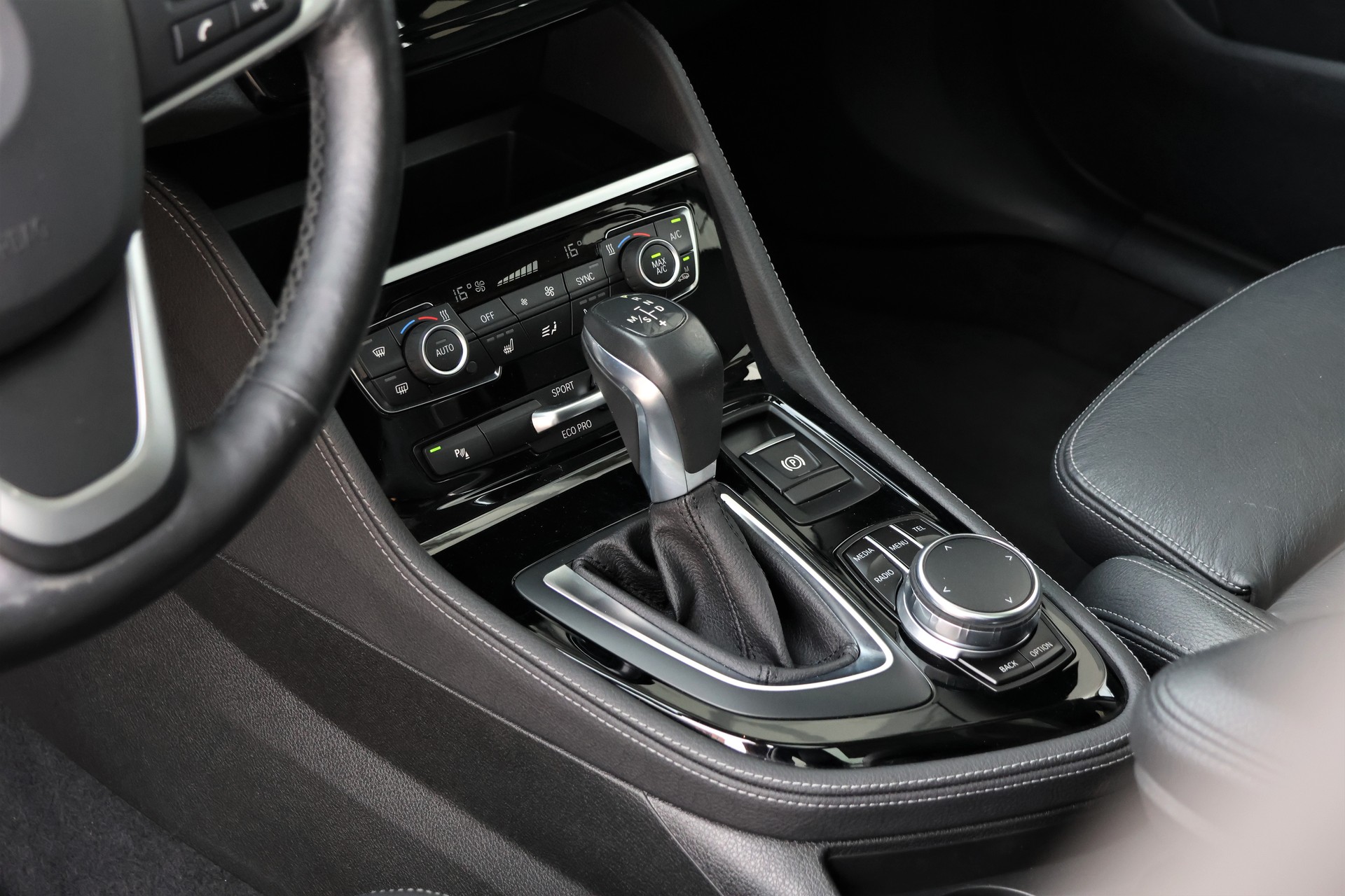BMW 220d xDrive Gran Tourer Sport Line Steptronic (CH)-image-10