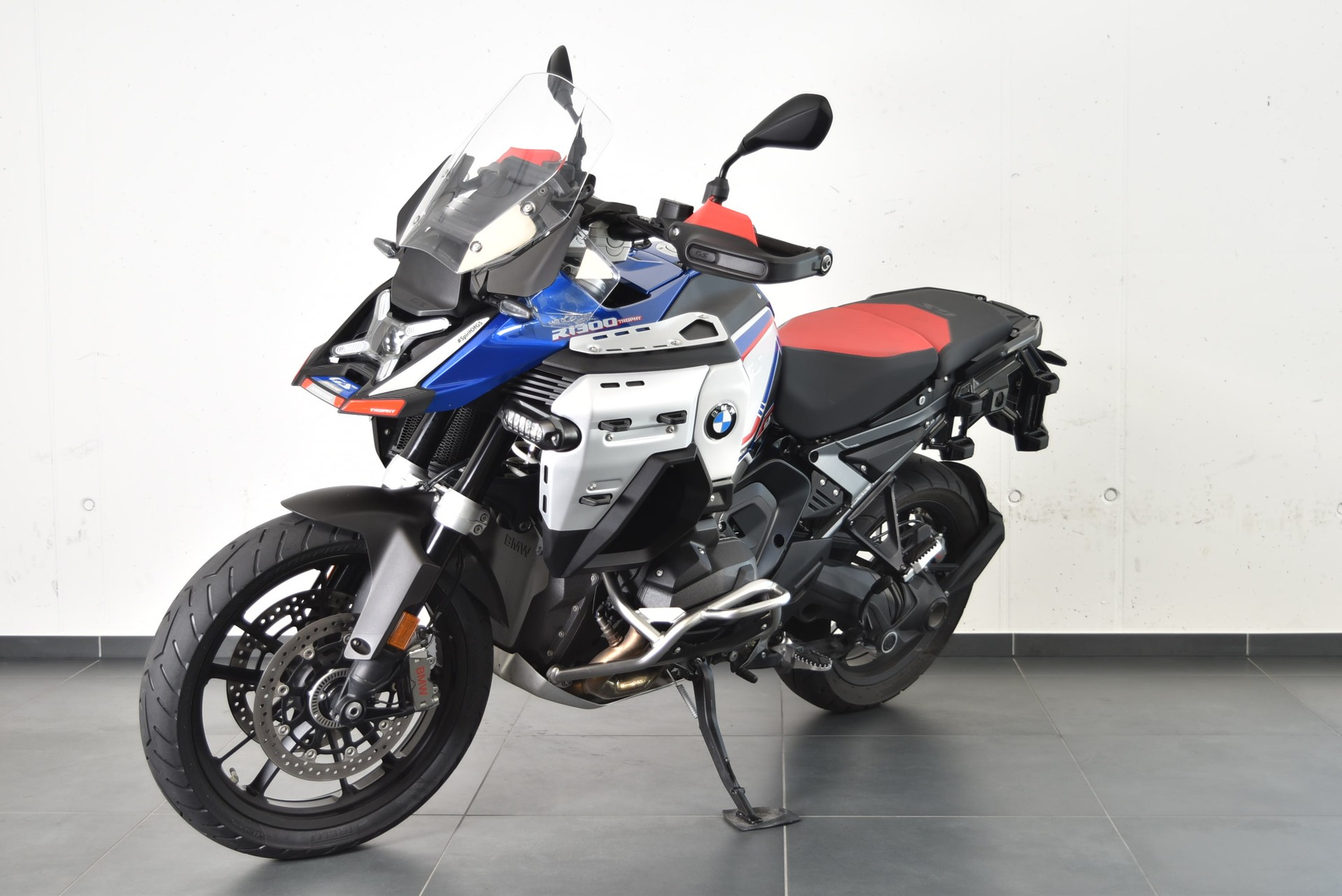 BMW R 1300 GS ADVENTURE-showroom-element-1