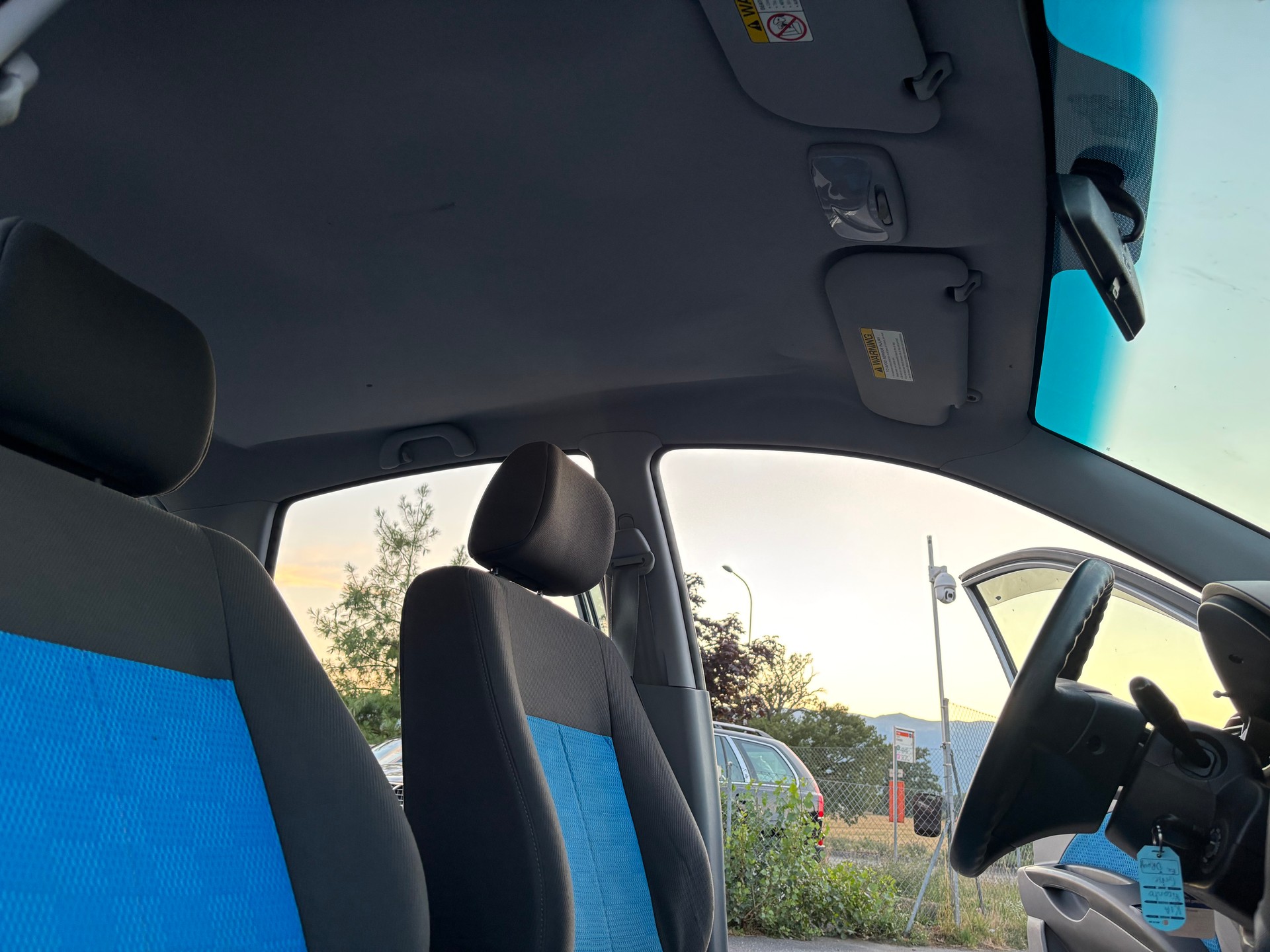 KIA Picanto 1.1 EX-image-12