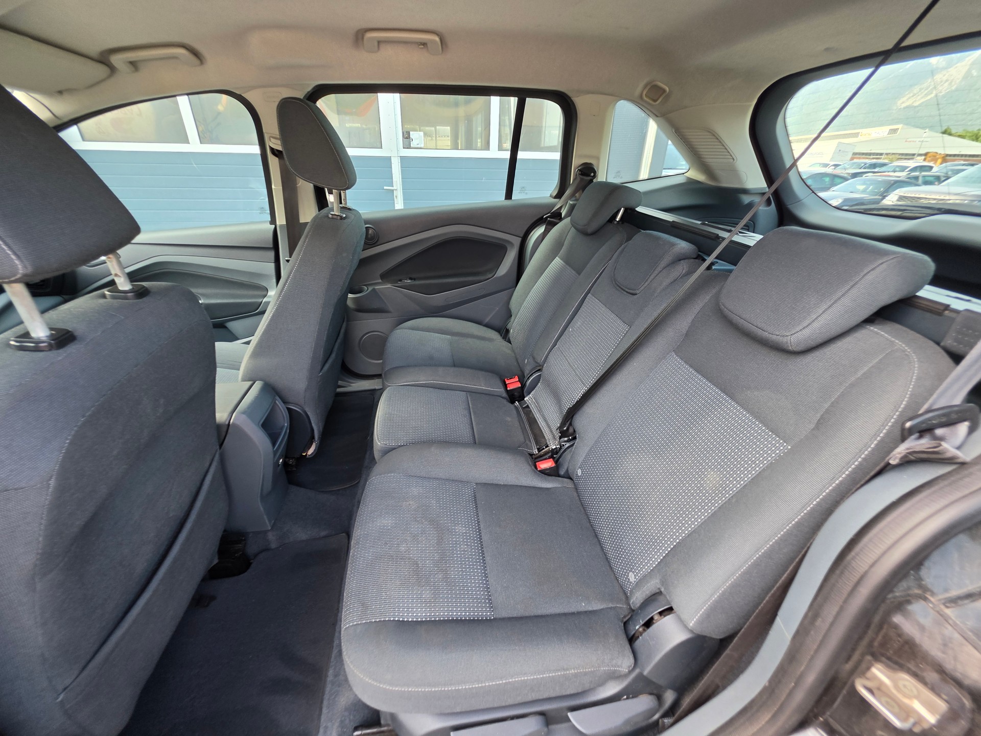 FORD Grand C-Max 1.6 SCTi Titanium-image-8