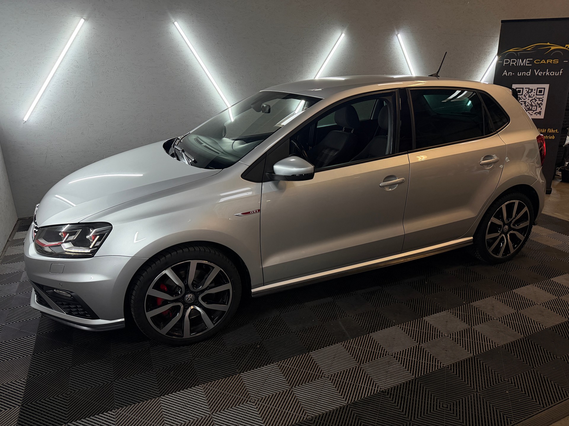 VW Polo 1.8 TSI GTI DSG-image-6